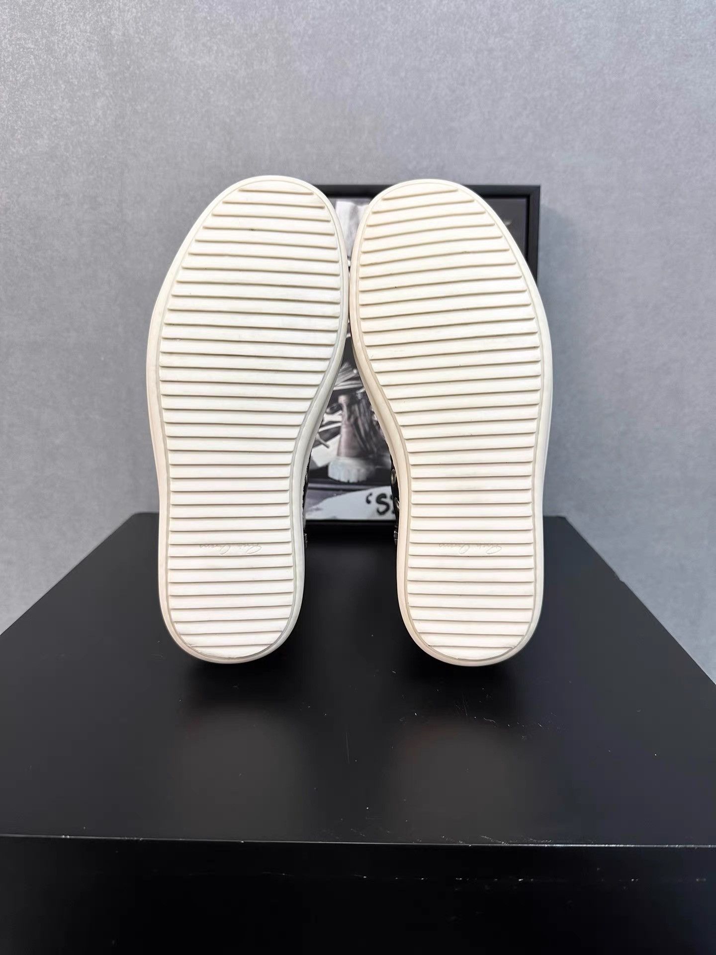 Rick Owens Rick Owens Mainline Leather "Big Converse" K34 Size US 6 / IT 36 - 8 Thumbnail