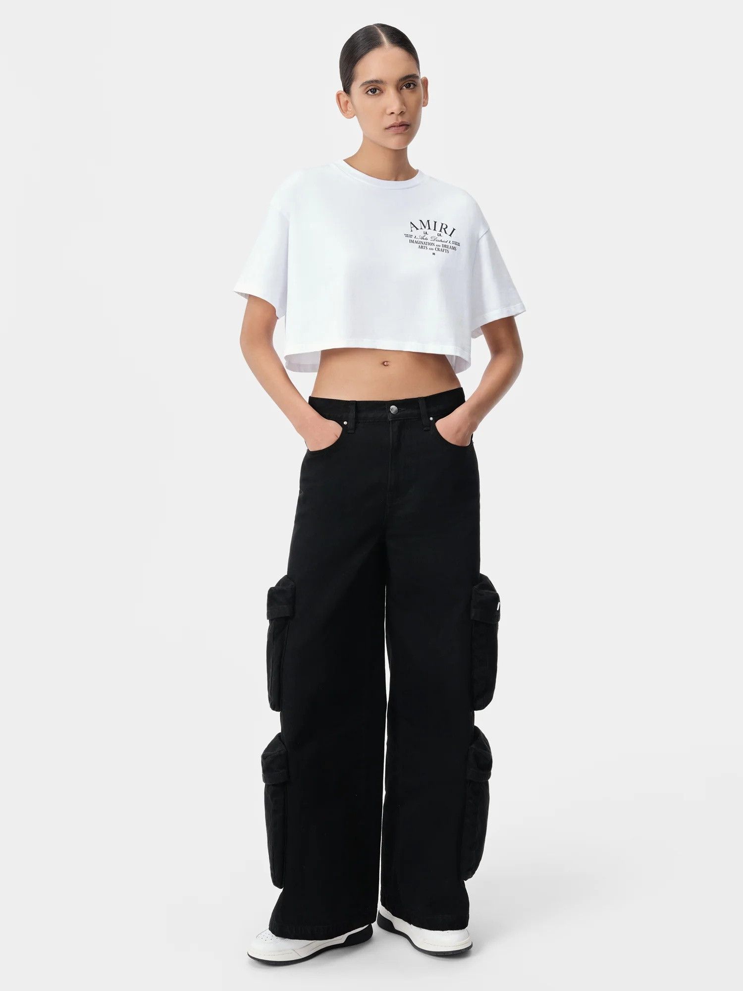 Amiri oc11z0325 Arts District Cropped T-Shirt in White Size L / US 10 / IT 46 - 2 Thumbnail