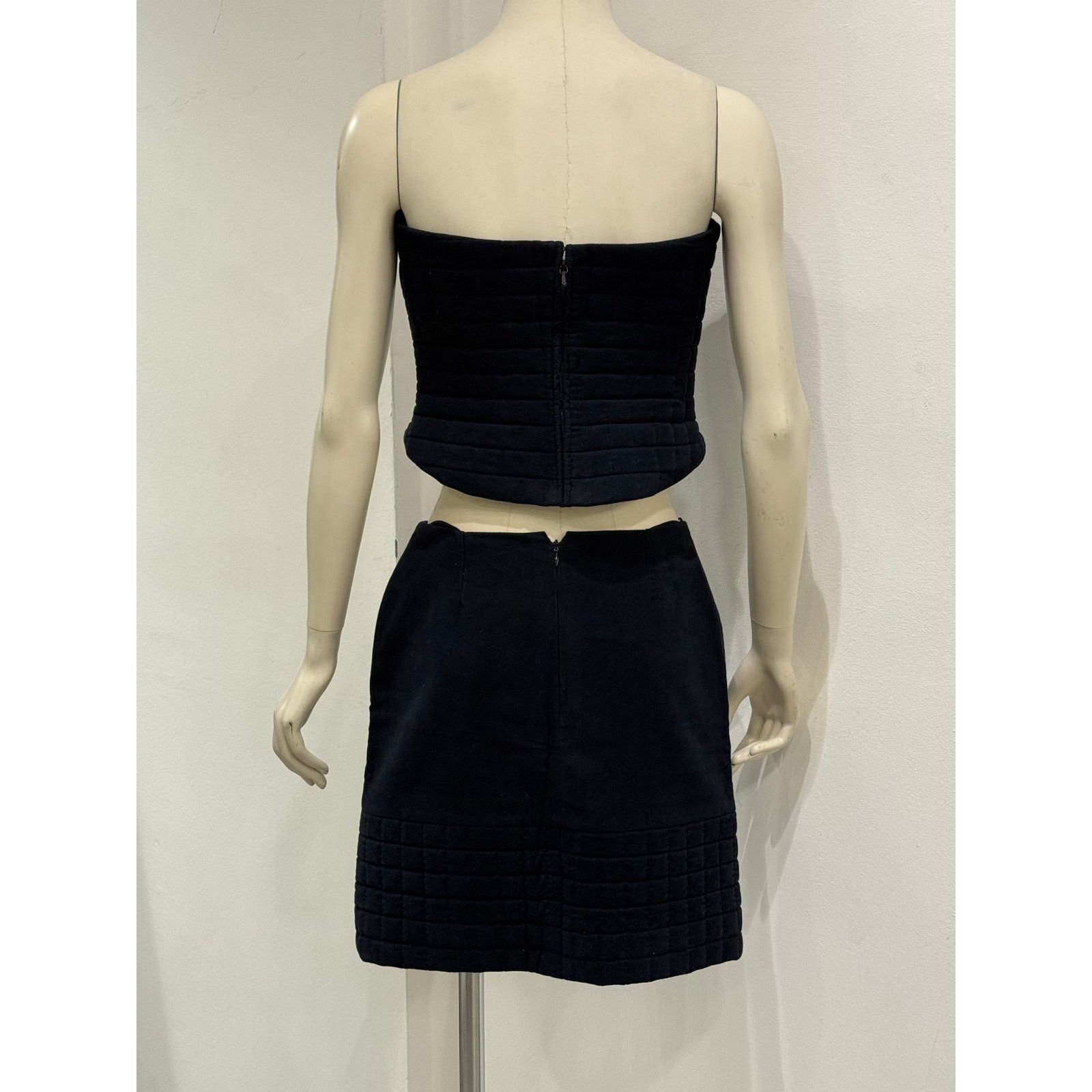 Chanel S/S2000 Chanel runway padded set top & skirt Size S / US 4 / IT 40 - 8 Thumbnail