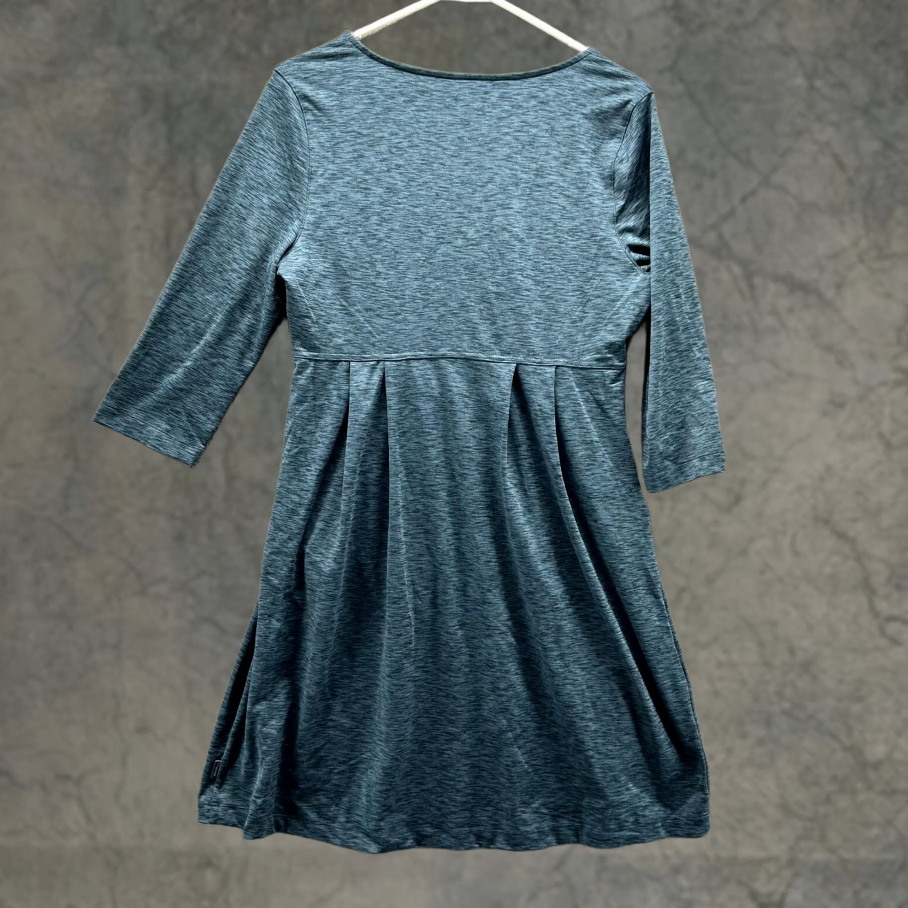 Eddie Bauer Eddie Bauer Shirt Dress Women Medium Heather Blue Dress Polyester Casual A-Line Knee Length Long Sleeve V-Neck Size M / US 6-8 / IT 42-44 - 1 Thumbnail