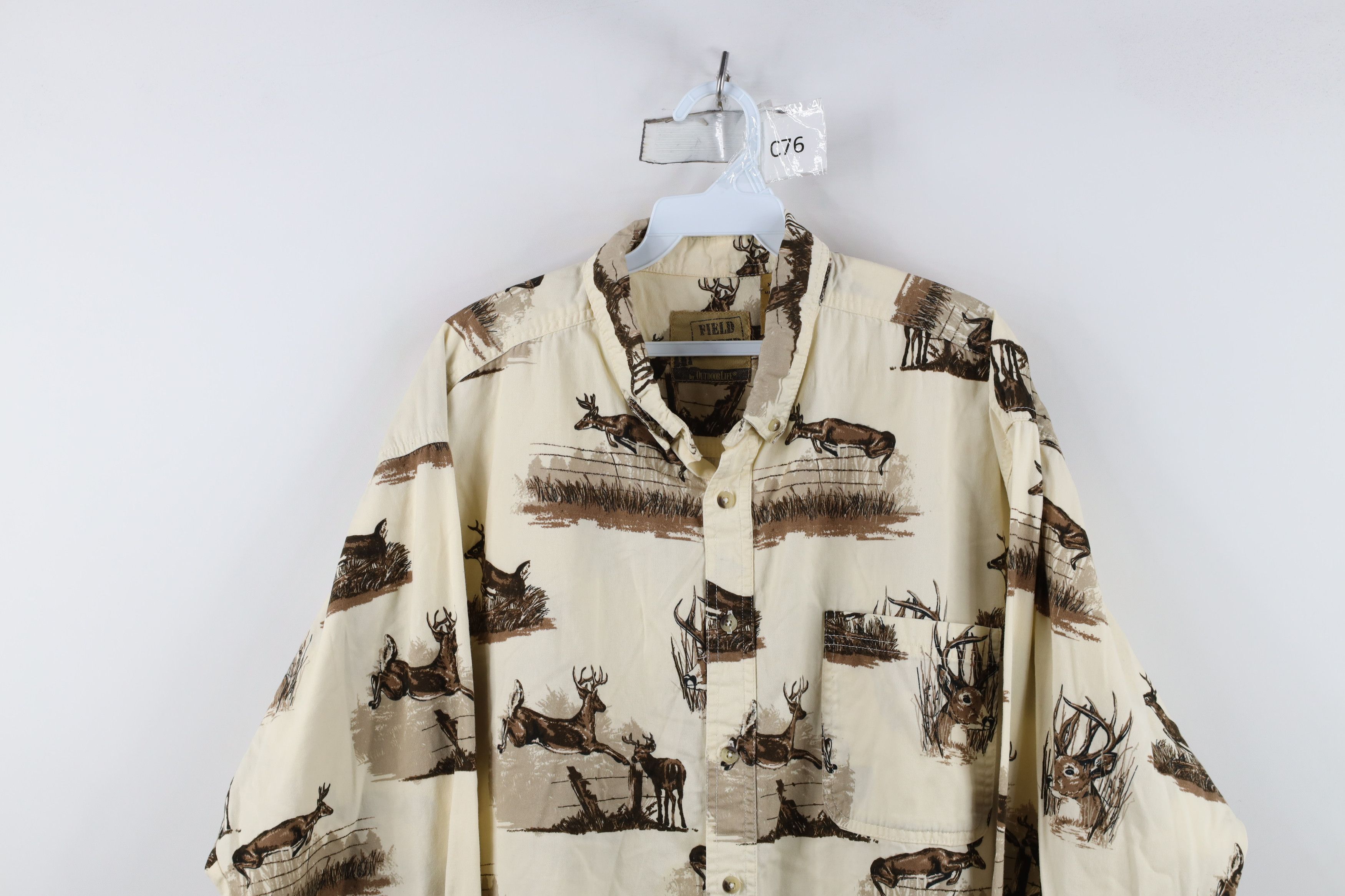 Vintage Vintage 90s Streetwear Deer Buck All Over Print Button Shirt Size US XL / EU 56 / 4 - 2 Thumbnail