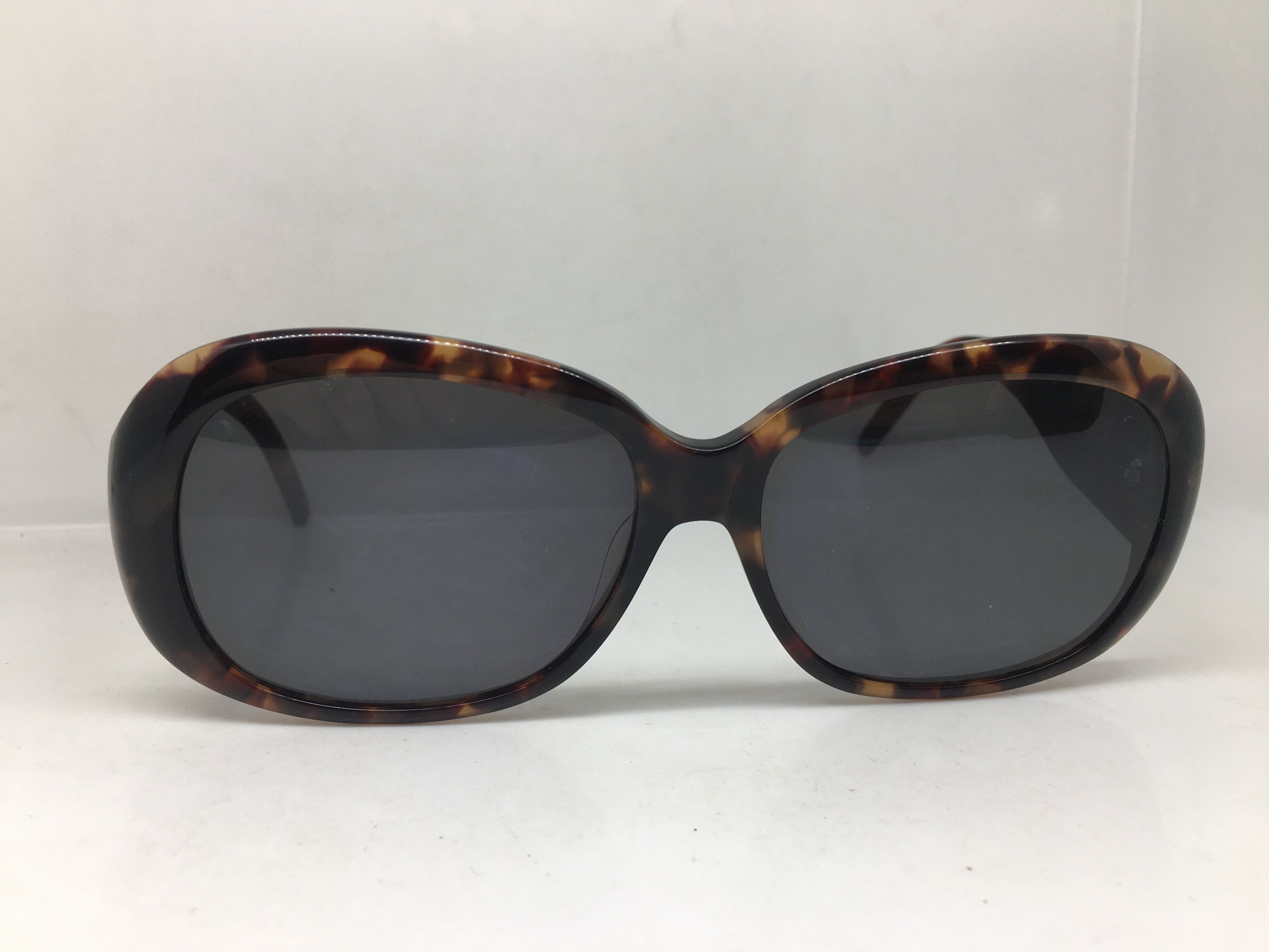 Vintage Vintage Michael kors Tortoise Oversize Sunglasses Frame Size ONE SIZE - 2 Thumbnail