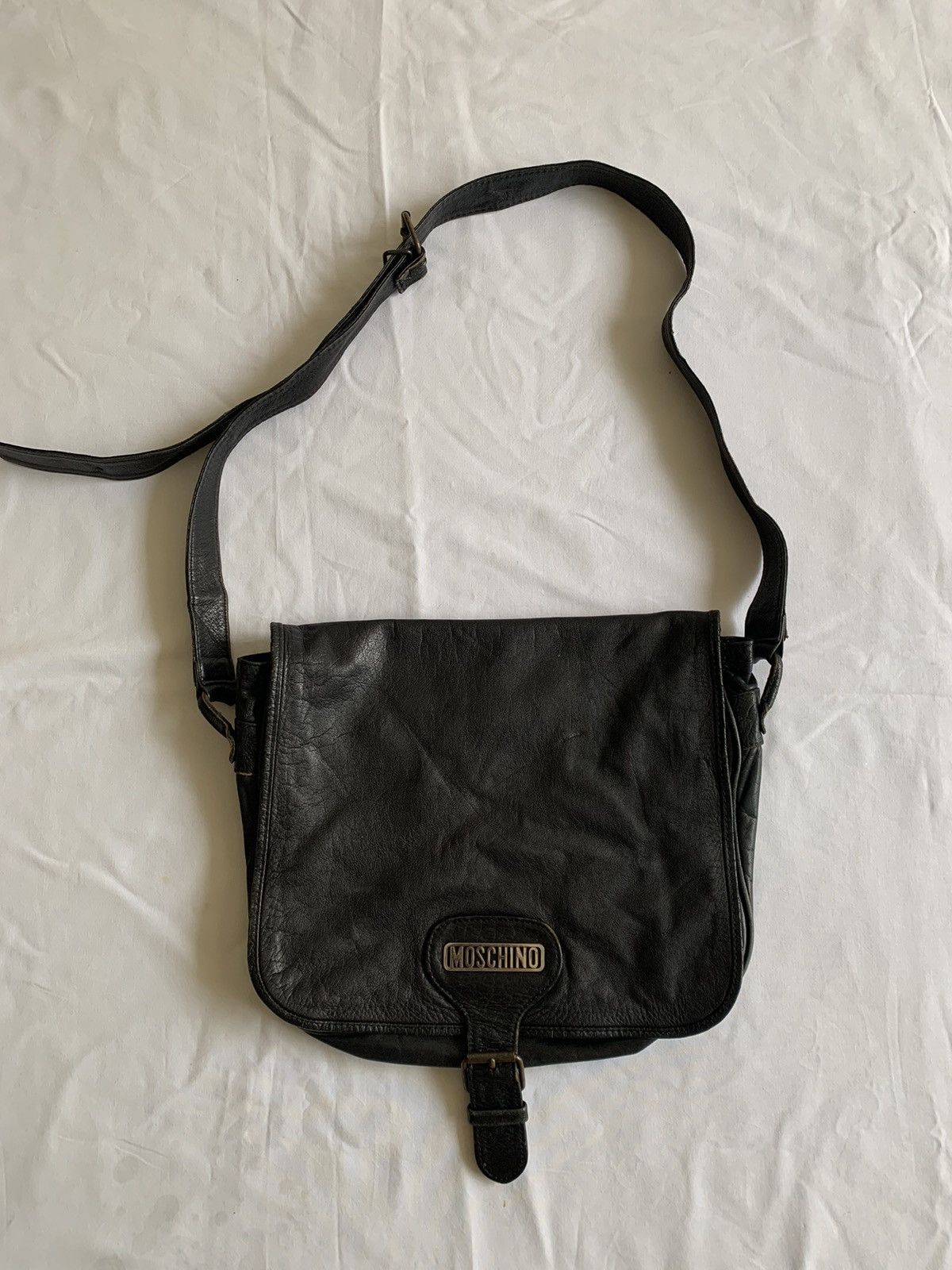 Moschino VINTAGE MOSCHINO BLACK LEATHER SLING BAG Size ONE SIZE - 2 Thumbnail