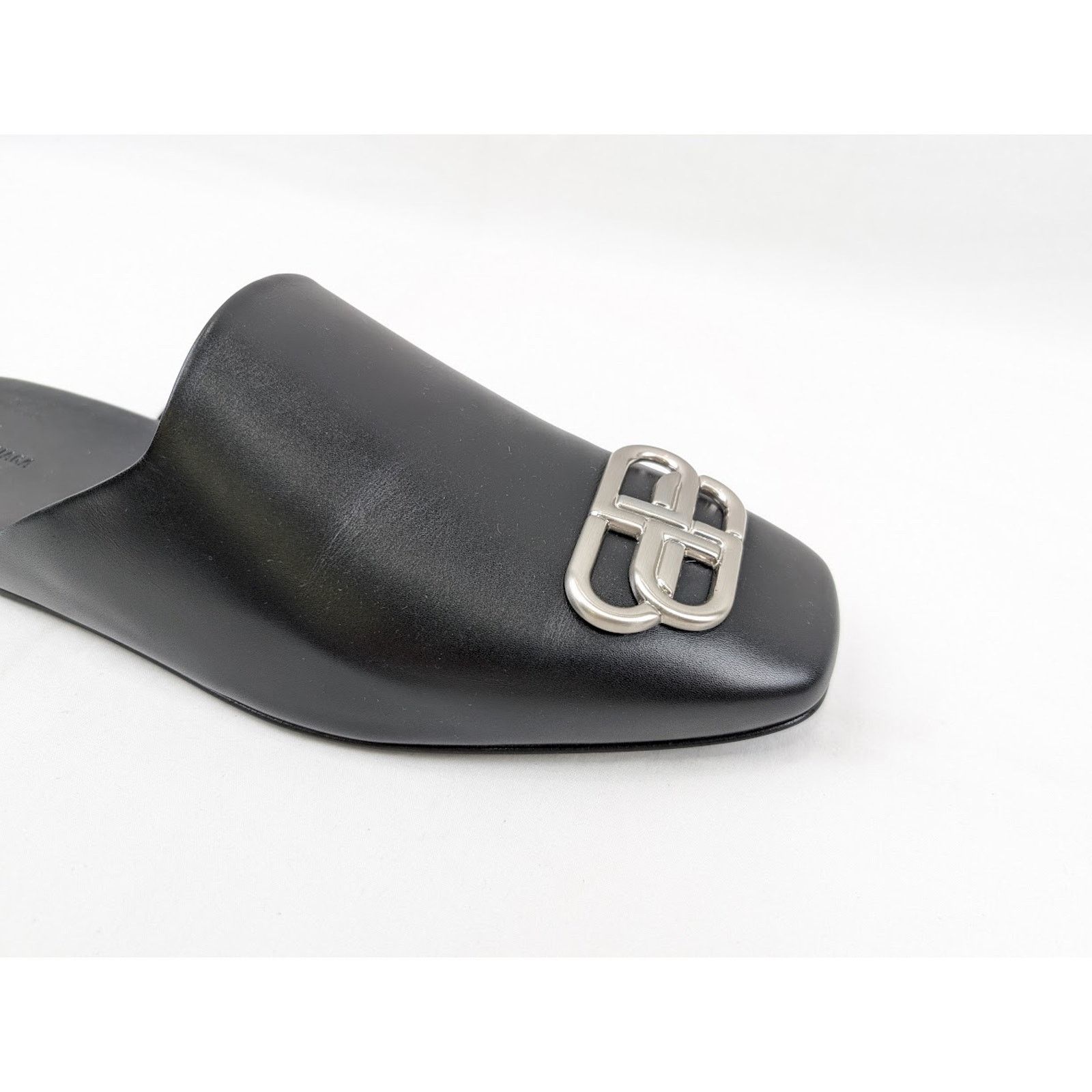 Balenciaga o1rshd1 Q:3 / Cosy BB Mules in Black/Nikel Size US 10 / EU 43 - 3 Thumbnail