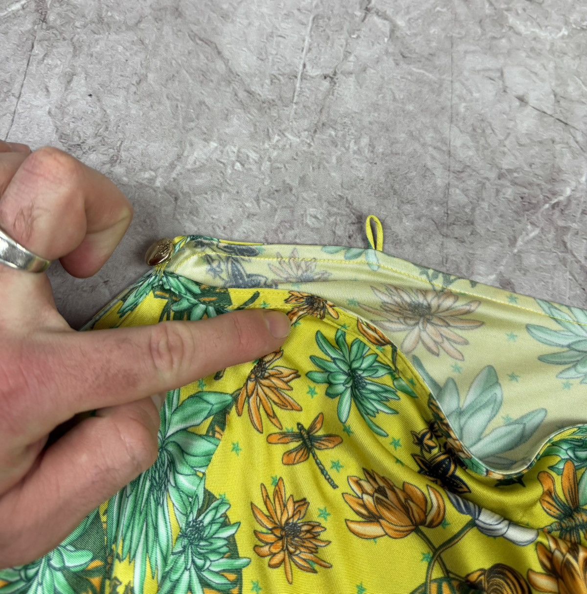 Versace Versace Collection Dragonfly Water Lily Split Sleeve Blouse Size S / US 4 / IT 40 - 5 Thumbnail