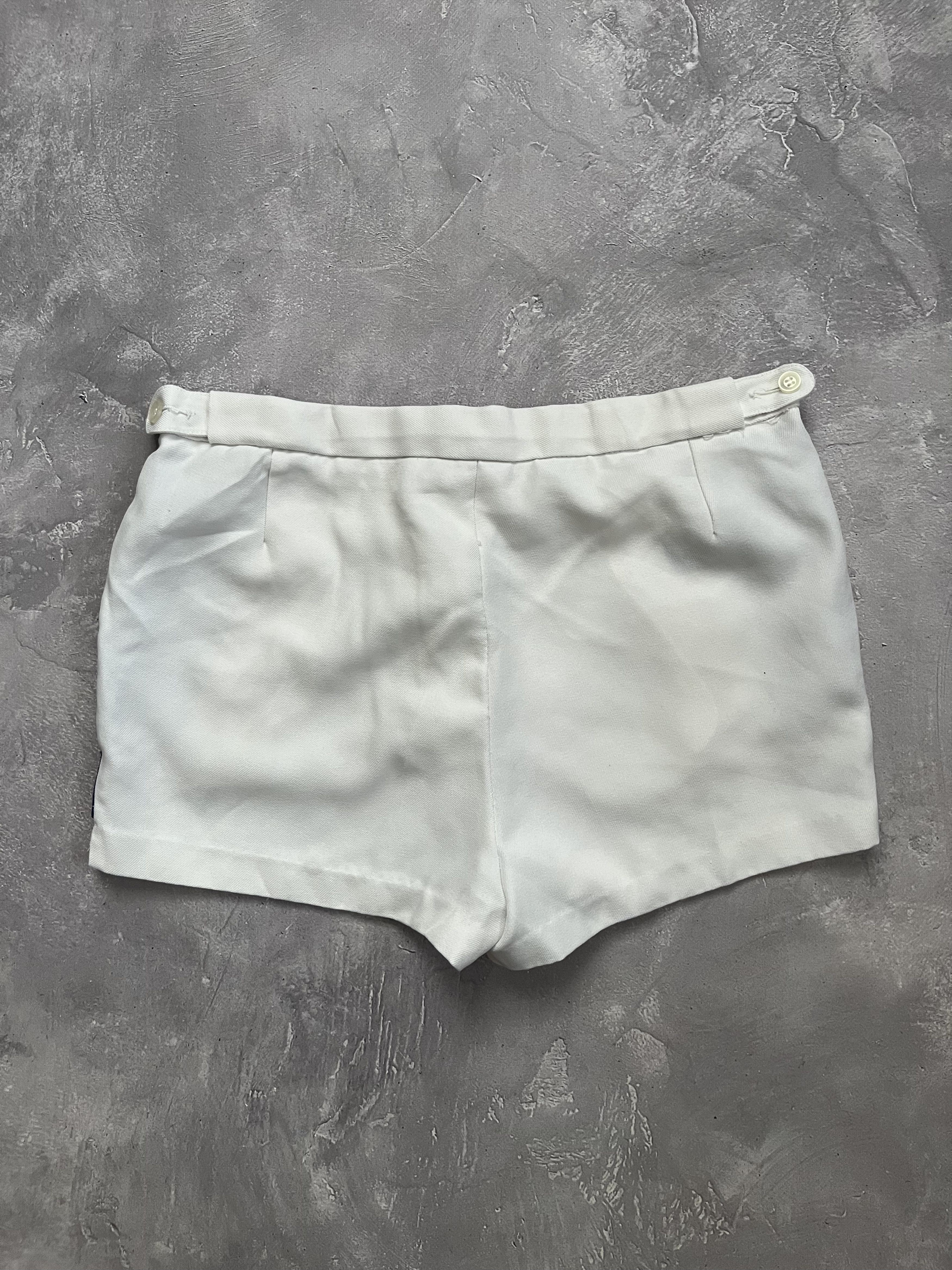 Fred Perry Vintage Fred Perry Shorts Men's Tennis Rare 90s Y2K White Size US 34 / EU 50 - 2 Thumbnail