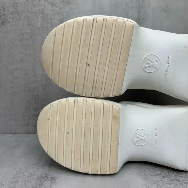 Louis Vuitton Louis Vuitton Silver Gray Dad Sneakers -2508 Size US 6.5 / EU 39-40 - 7 Thumbnail
