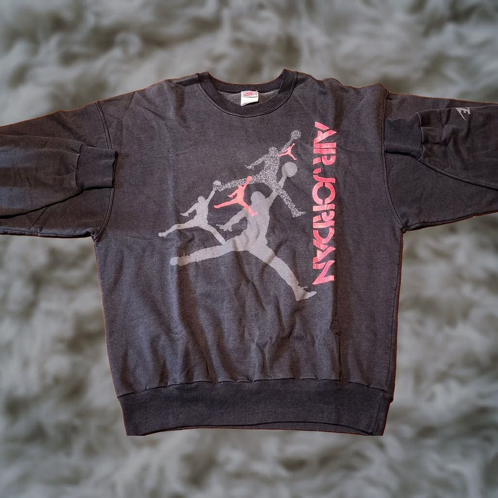 Nike VINTAGE Nike Air Jordan Jumper Large L Black 90s OG 5 Michael Jordan Pullover Mens Rare Size US L / EU 52-54 / 3 - 1 Thumbnail