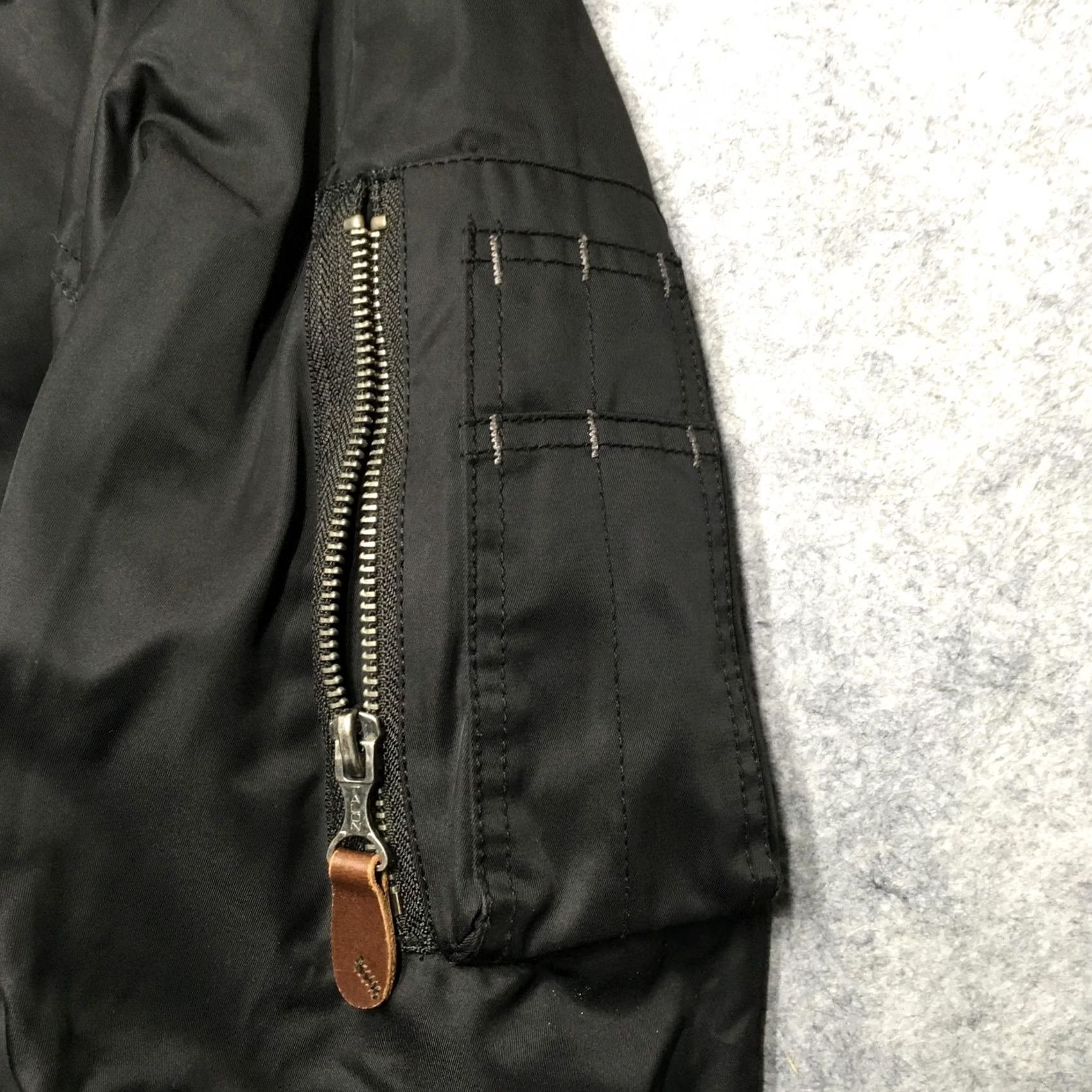 Abercrombie & Fitch Abercrombie & Fitch Jacket Mens S Bomber MA-1 Flight Zip Black Talon Size US S / EU 44-46 / 1 - 4 Thumbnail