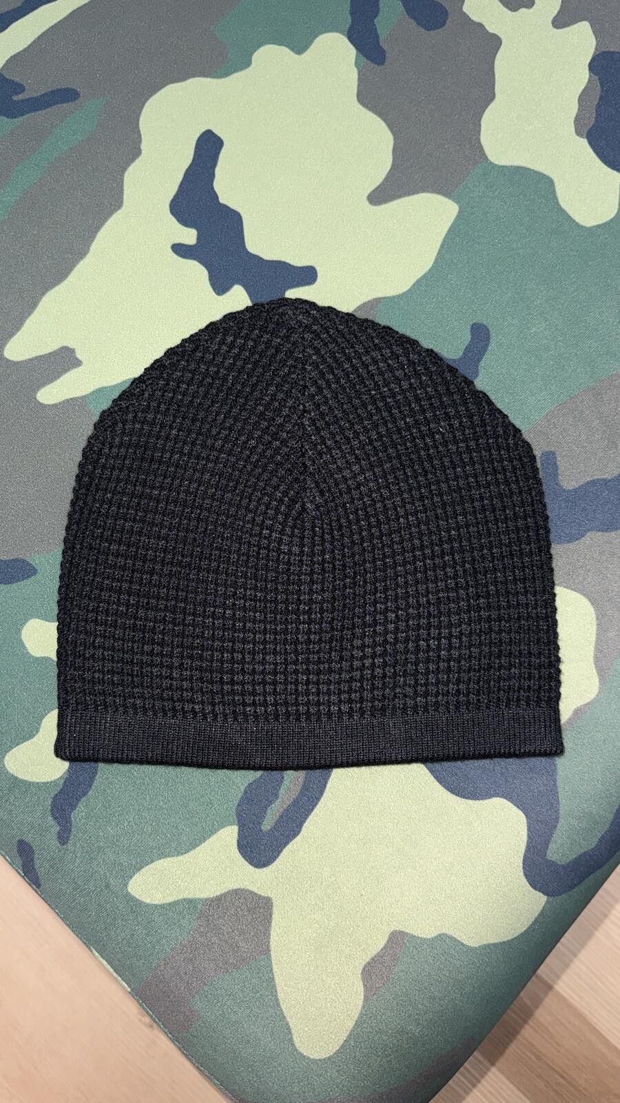 HMDD HMDD Black Old English Beanie Size ONE SIZE - 2 Thumbnail
