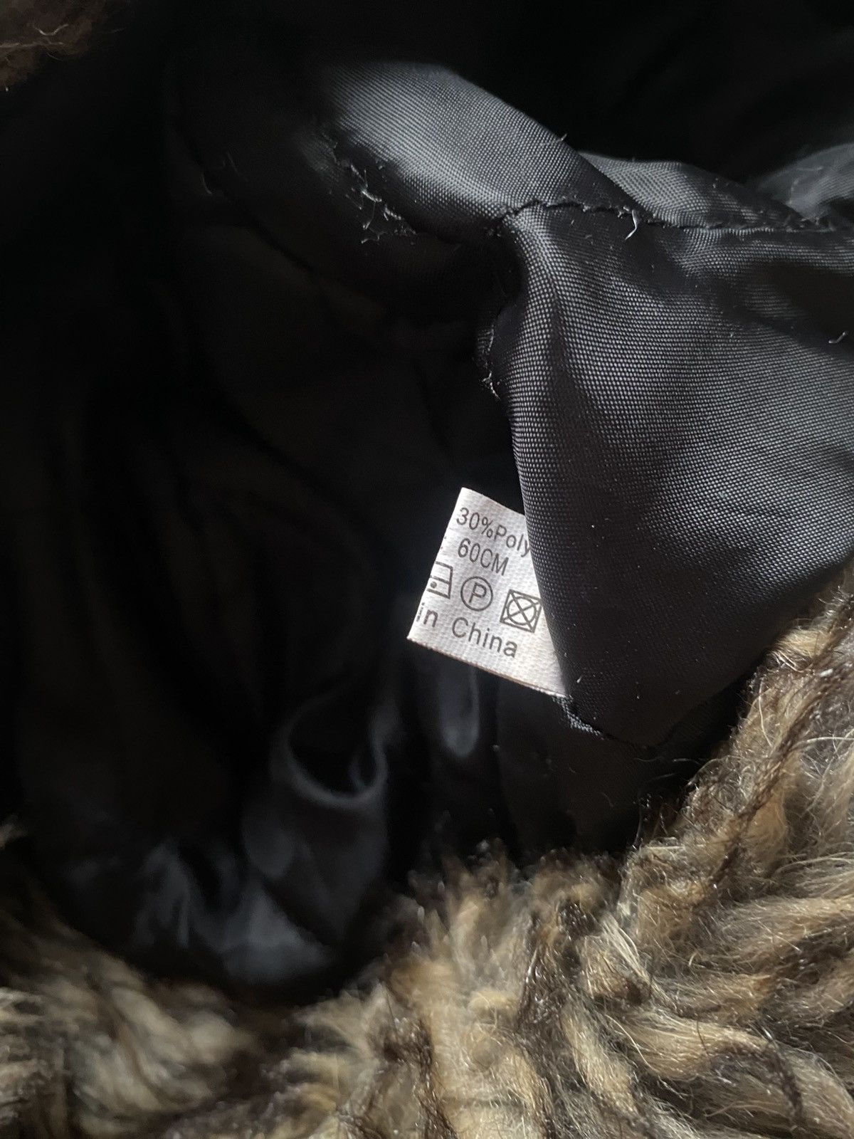 Vintage Vintage Y2K Ushanka Fur Hat Avant Garde Style Faux Mohair Size ONE SIZE - 7 Thumbnail