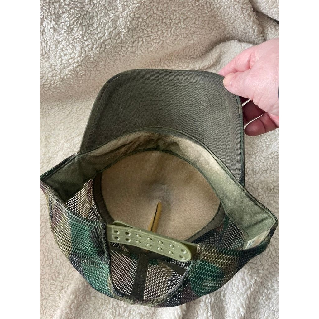 Vintage Vintage V-J Growers Supply Camouflage Trucker Hat Hunting Size ONE SIZE - 5 Thumbnail