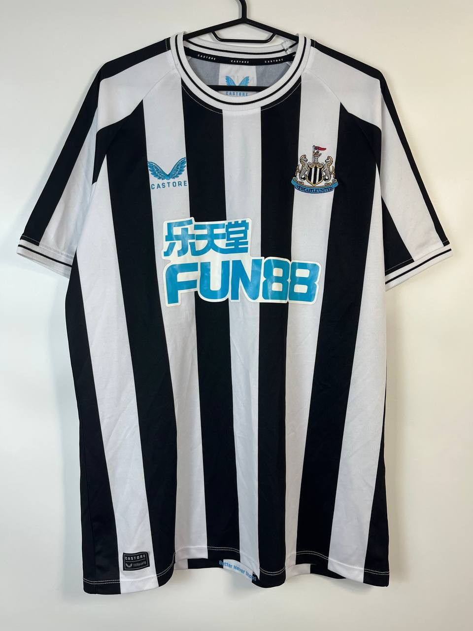 Castore Newcastle United 2022/23 Home Football Jersey Castore Sz XL Size US XL / EU 56 / 4 - 1 Thumbnail