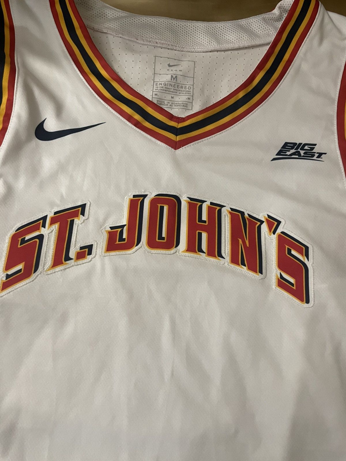 Nike Vintage Nike Men’s St. John's University Basketball Jersey Size US M / EU 48-50 / 2 - 4 Thumbnail
