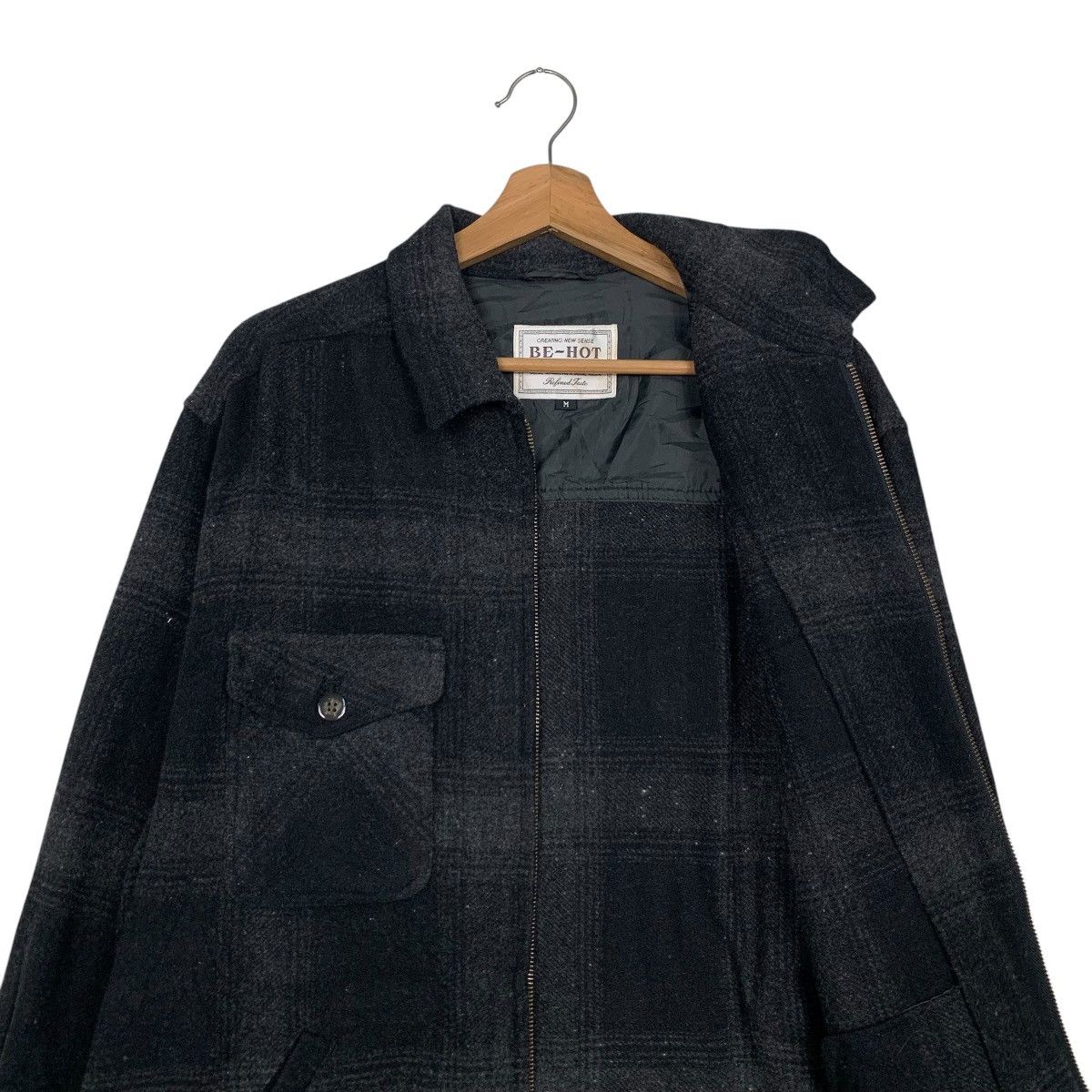 Vintage 90’s Workwear Black Checked Flannel Chore Jacket #2830-C128 Size US M / EU 48-50 / 2 - 9 Thumbnail