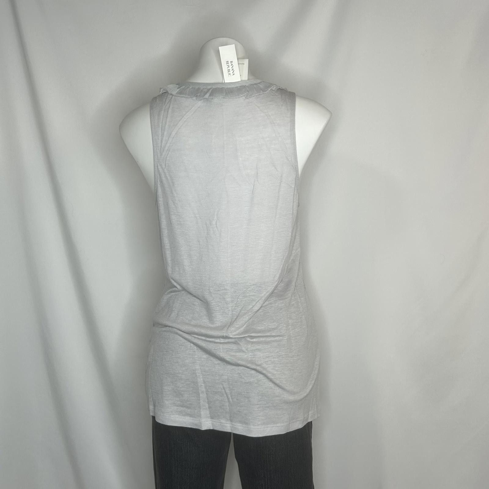 Banana Republic NWT - Banana Republic Ruffle Tank, Large Size L / US 10 / IT 46 - 3 Thumbnail