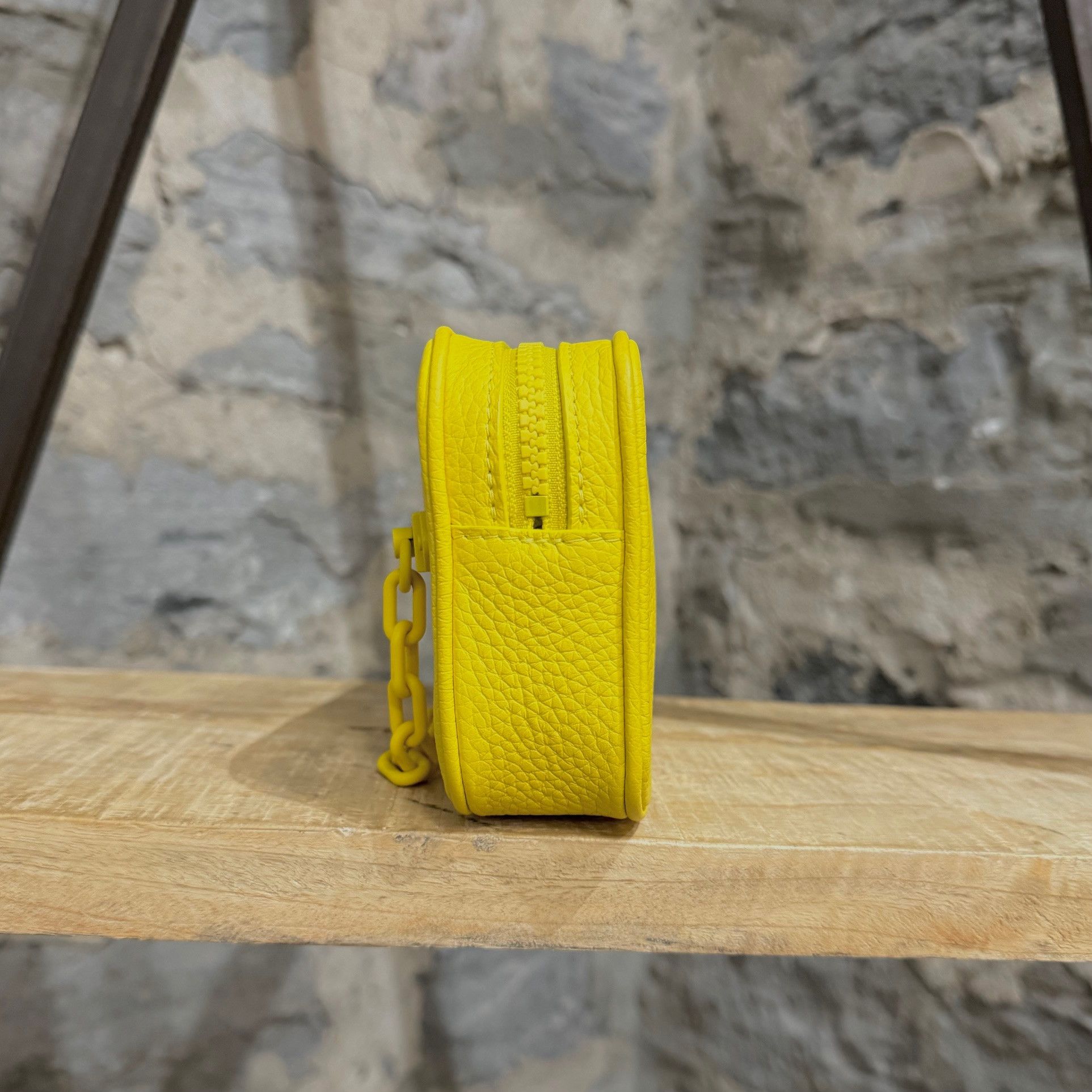 Louis Vuitton × Virgil Abloh Louis Vuitton Virgil Abloh SS19 Yellow Monogram Volga Pouch Size ONE SIZE - 4 Thumbnail
