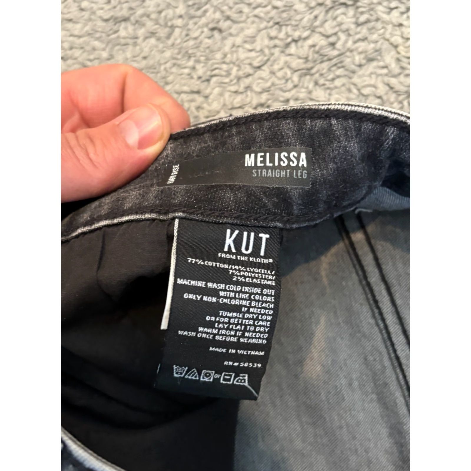 Vintage Kut From The Kloth Jeans Womens 6 Melissa High Rise Straight Leg Black Denim Size 28" / US 6 / IT 42 - 3 Thumbnail