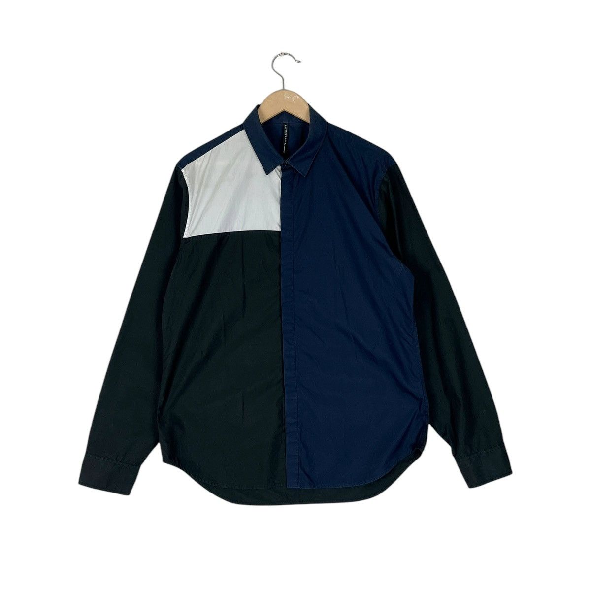 Black Barrett × Designer × Neil Barrett Black Barrett by Neil Barrett Slim Fit Button Up Size US XL / EU 56 / 4 - 1 Thumbnail