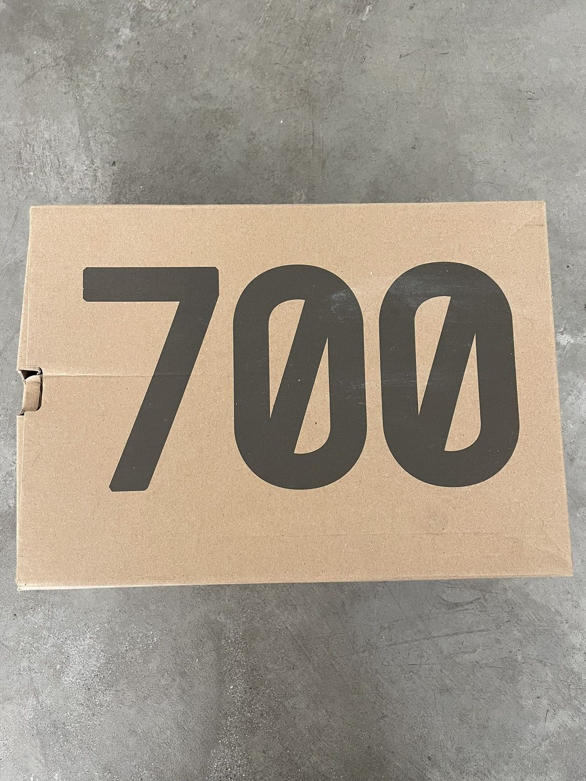 Yeezy Yeezy Boost 700 Analog Size US 9.5 / EU 42-43 - 2 Thumbnail