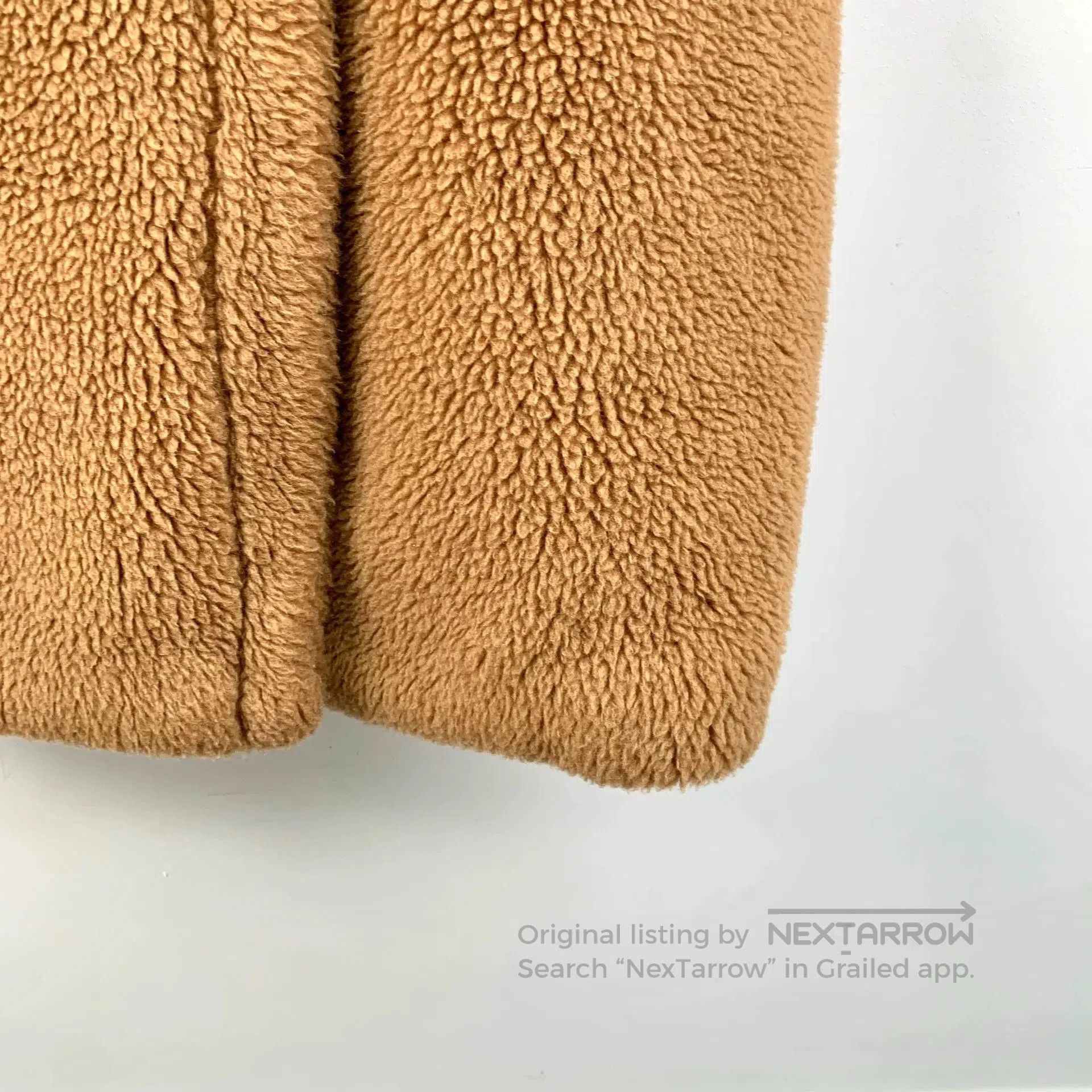 Other Maxmara Teddy Double-Breasted Coat in Brown. Size US S / EU 44-46 / 1 - 4 Thumbnail