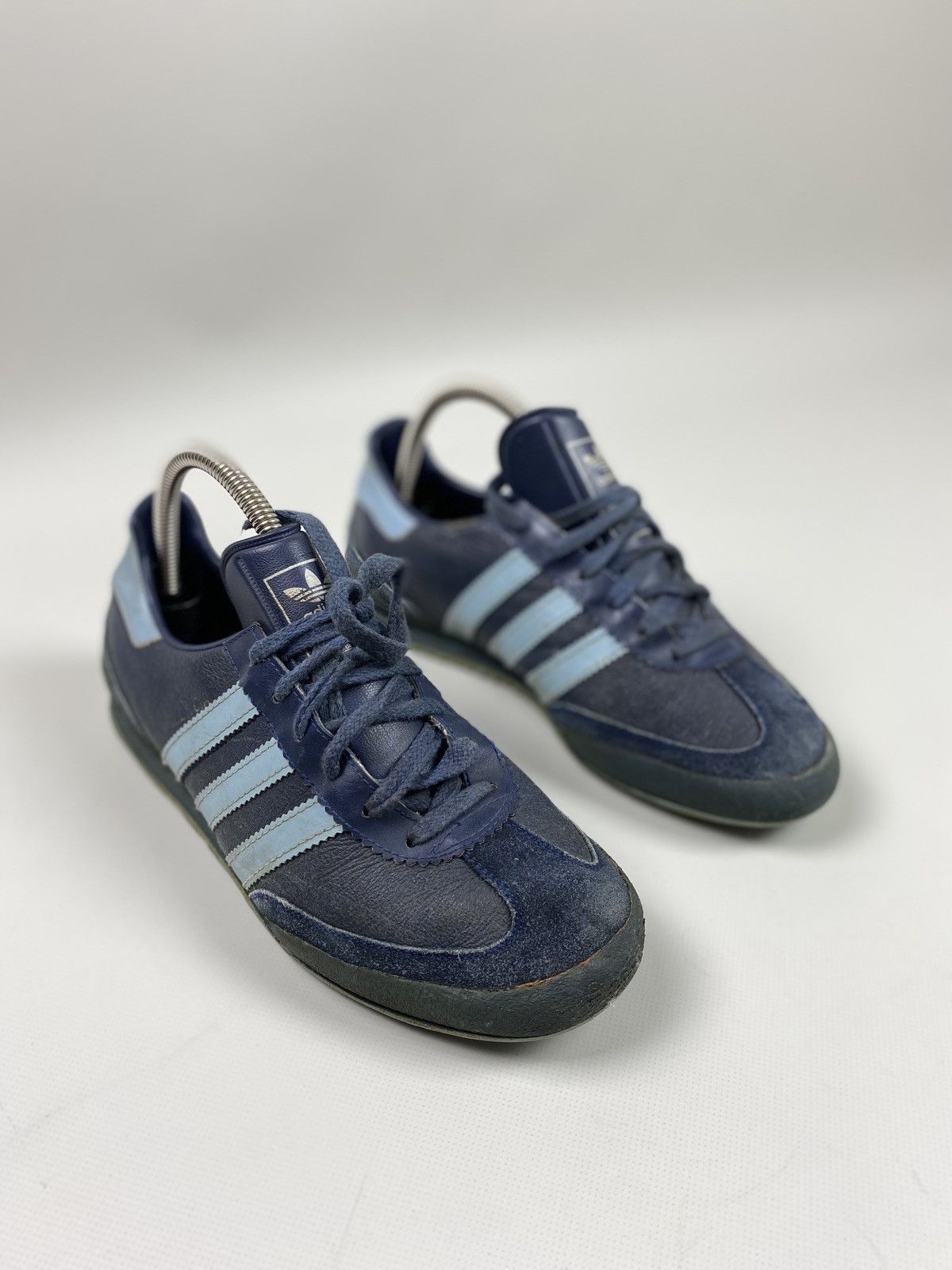 image of VTG Adidas Valencia Men’S Low Top Sneakers Shoes in Navy, Men's (Size 7)
