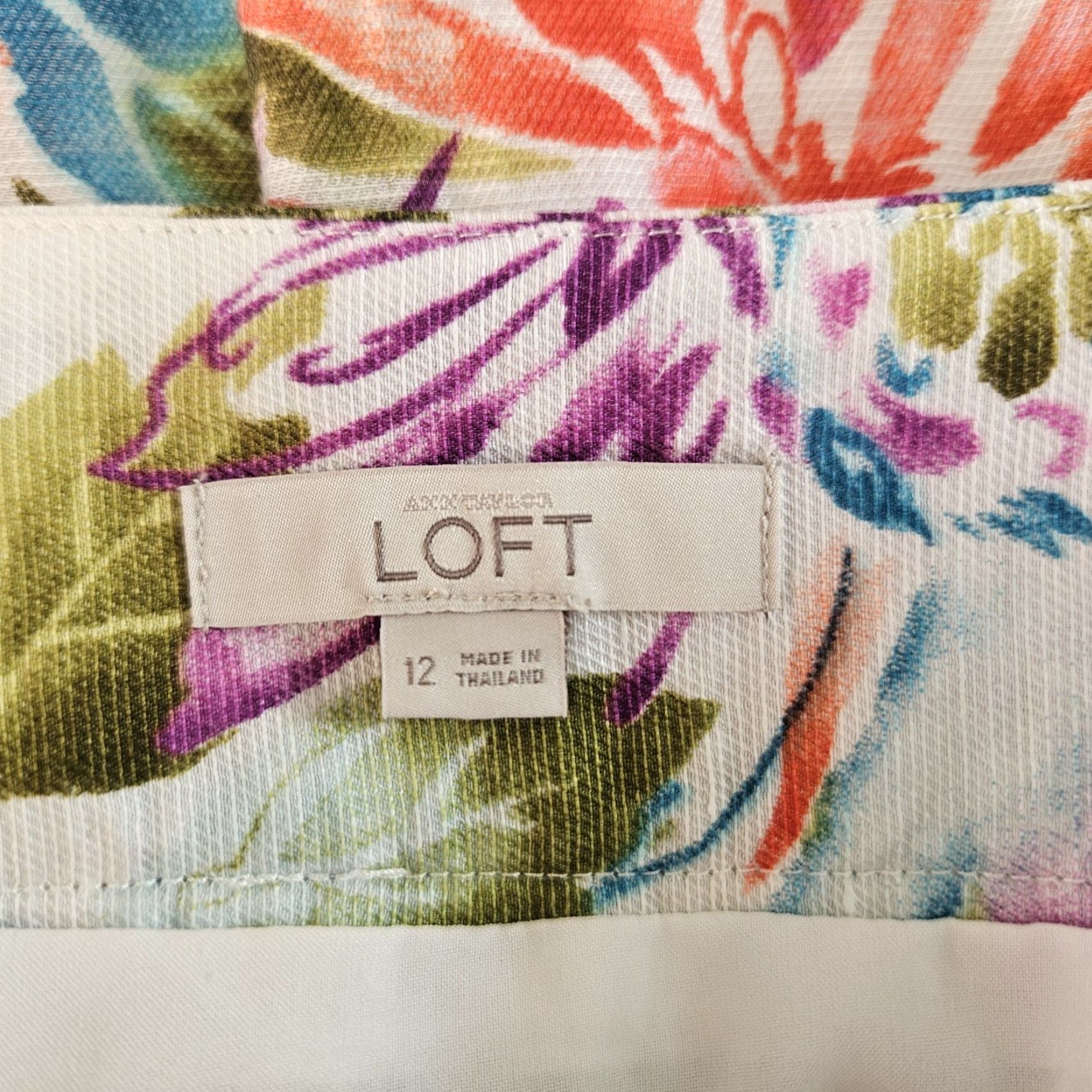 Loft VINTAGE LOFT Ann Taylor Women's Skirt 12 Purple Green Floral Linen Blend Side Zip Size 34" / US 12 / IT 48 - 4 Thumbnail