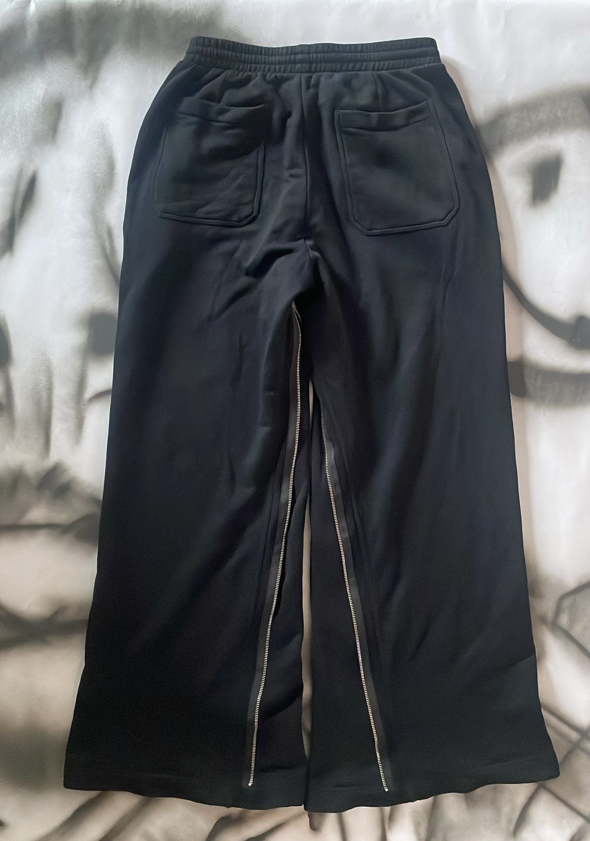 Helmut Lang Helmut Lang inside zipper sweatpants Size US 32 / EU 48 - 2 Thumbnail