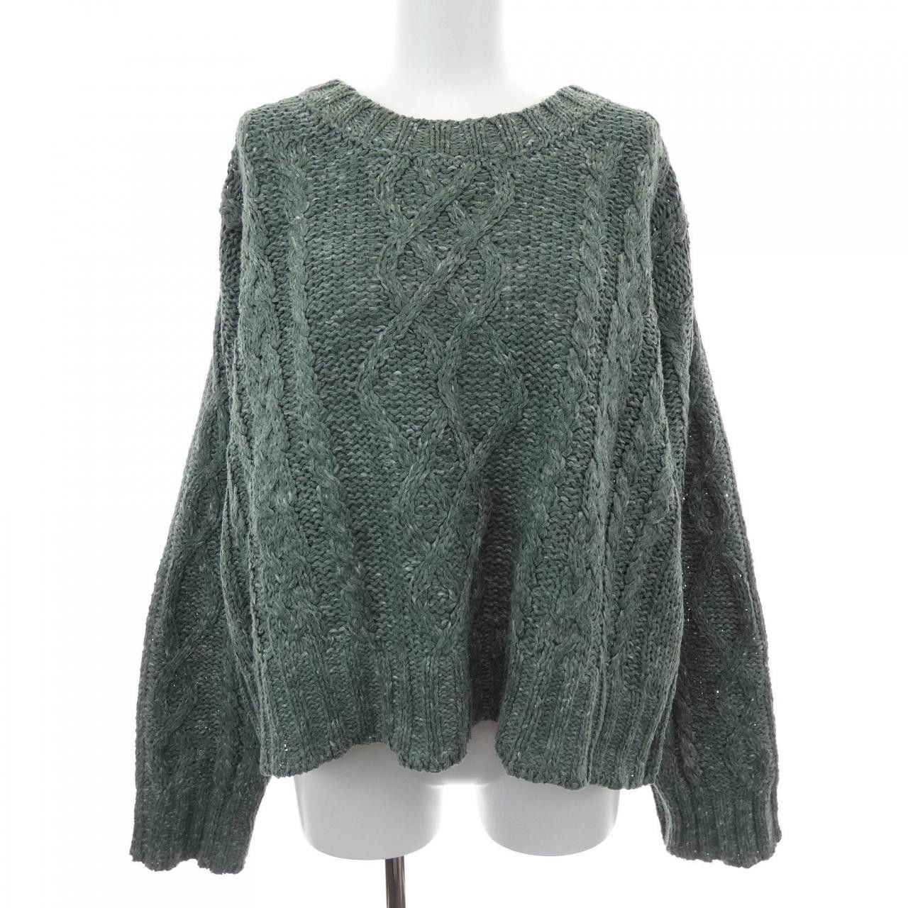 Maison Margiela MM6 Maison Margiela MM6 Maison Margiela Knit Top Textile Tops S52GP0039 DUTY FREE for USA Size ONE SIZE - 1 Thumbnail