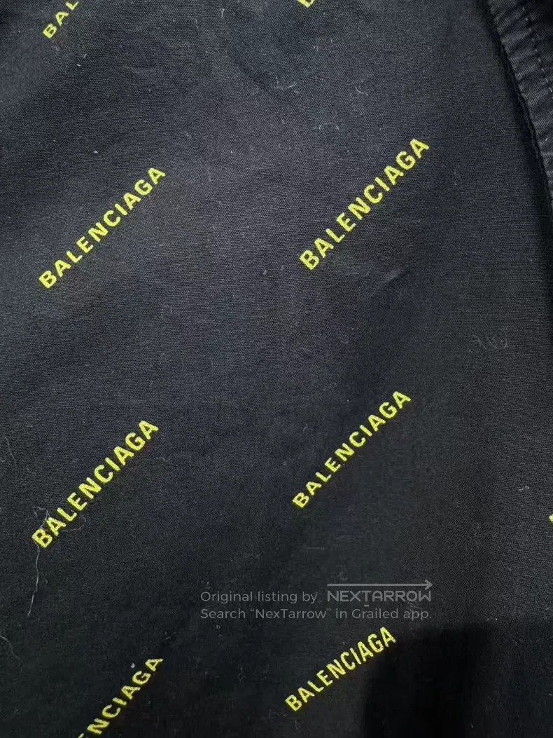 Balenciaga Balenciaga size 39 Short-sleeved shirt with full logo prin Size US S / EU 44-46 / 1 - 5 Thumbnail