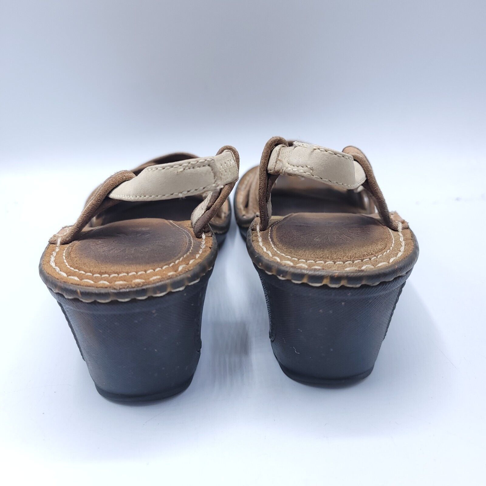 Ugg UGG Slip On Leather Slide Sandals Womens Size 7 Beige Black Size US 7 / IT 37 - 3 Thumbnail