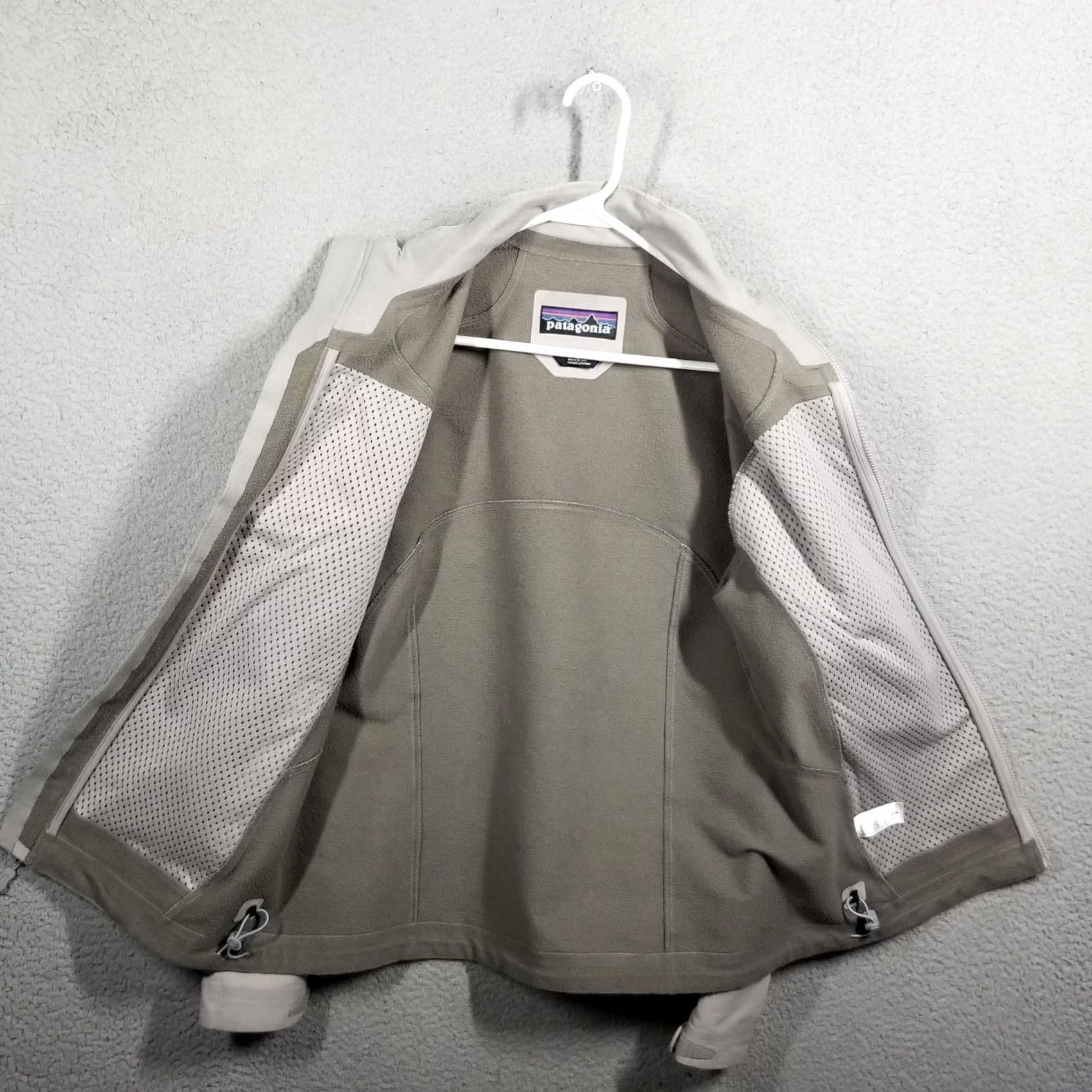 Patagonia PATAGONIA Women's Guide Jacket Full Zip Gray M Dimensional Logo Casual Outdoor Size M / US 6-8 / IT 42-44 - 4 Thumbnail