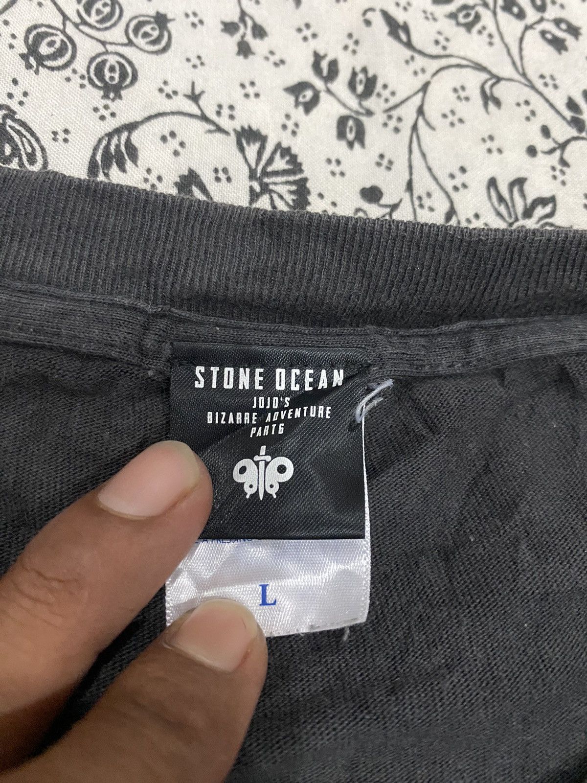 Anime × Japanese Brand JOJO BIZARRE stone ocean tee Size US L / EU 52-54 / 3 - 7 Thumbnail