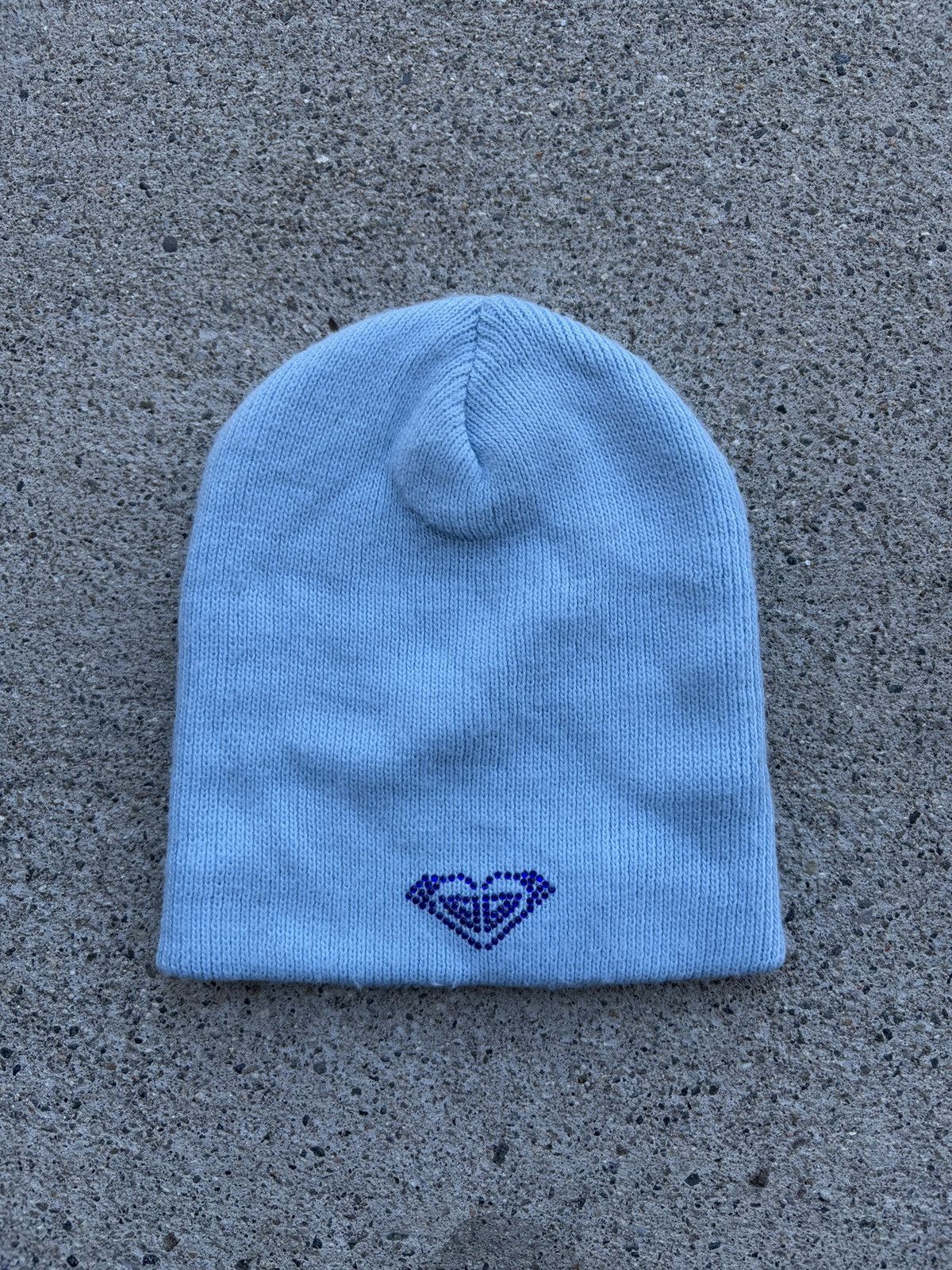Quiksilver × Vintage Vintage 2000s Y2K Roxy Baby Blue Rhinestones Snow/Ski Beanie Size ONE SIZE - 1 Thumbnail
