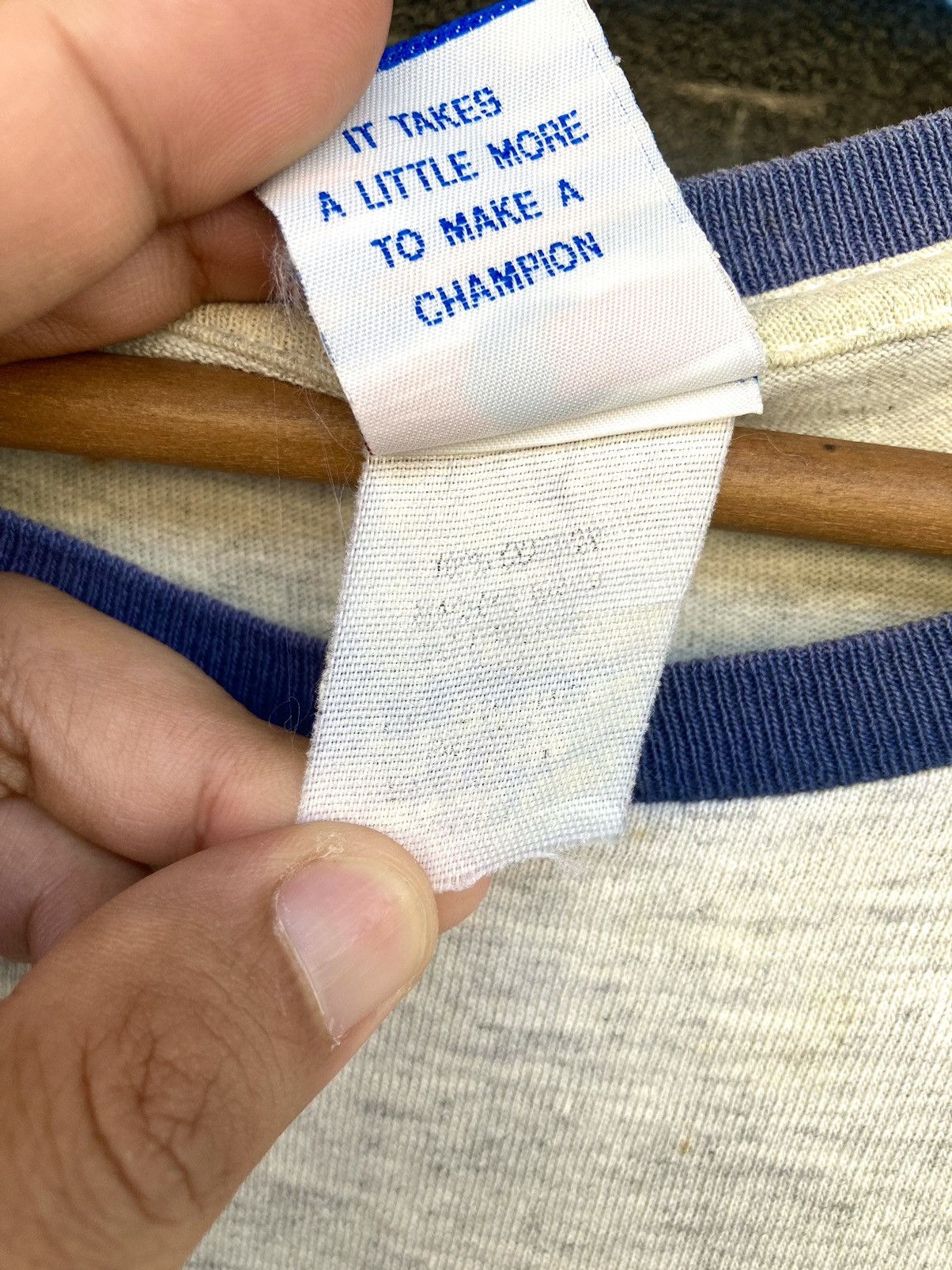 Champion × Vintage Vintage 90s Champion Tee Size US M / EU 48-50 / 2 - 3 Thumbnail