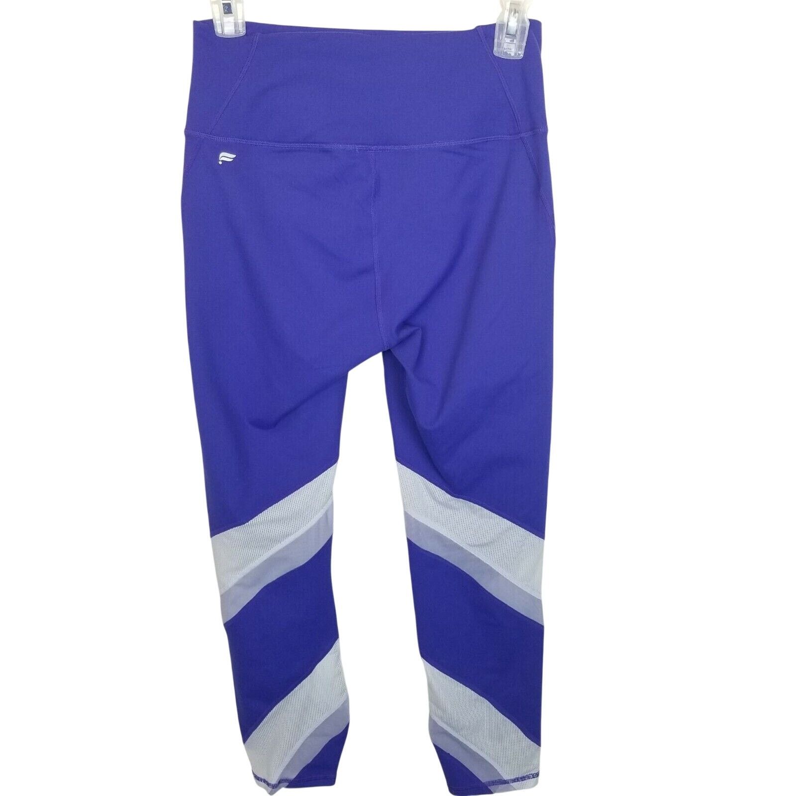 Fabletics Fabletics Powerhold Womens Crop Leggings Yoga Pants Sz M Size 27" / US 4 / IT 40 - 8 Thumbnail
