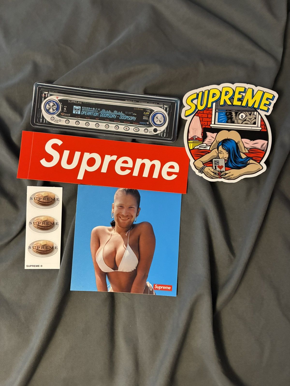 Supreme Supreme Stickers & Lookbook SS25 Size ONE SIZE - 6 Thumbnail