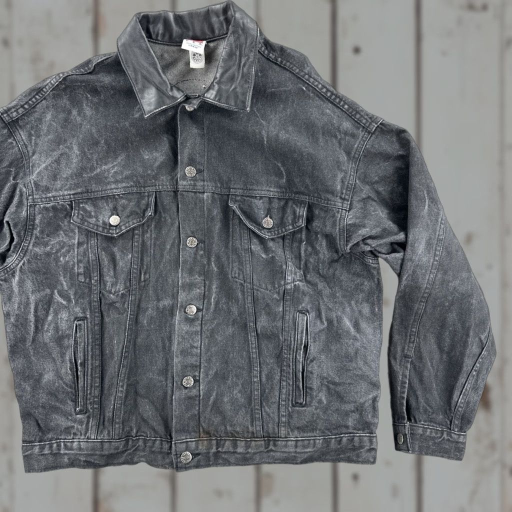 Vintage VINTAGE Tyca Jacket Denim Leather Embellished Dragon Y2K Black XL Men Biker Shirt Size US XL / EU 56 / 4 - 1 Thumbnail