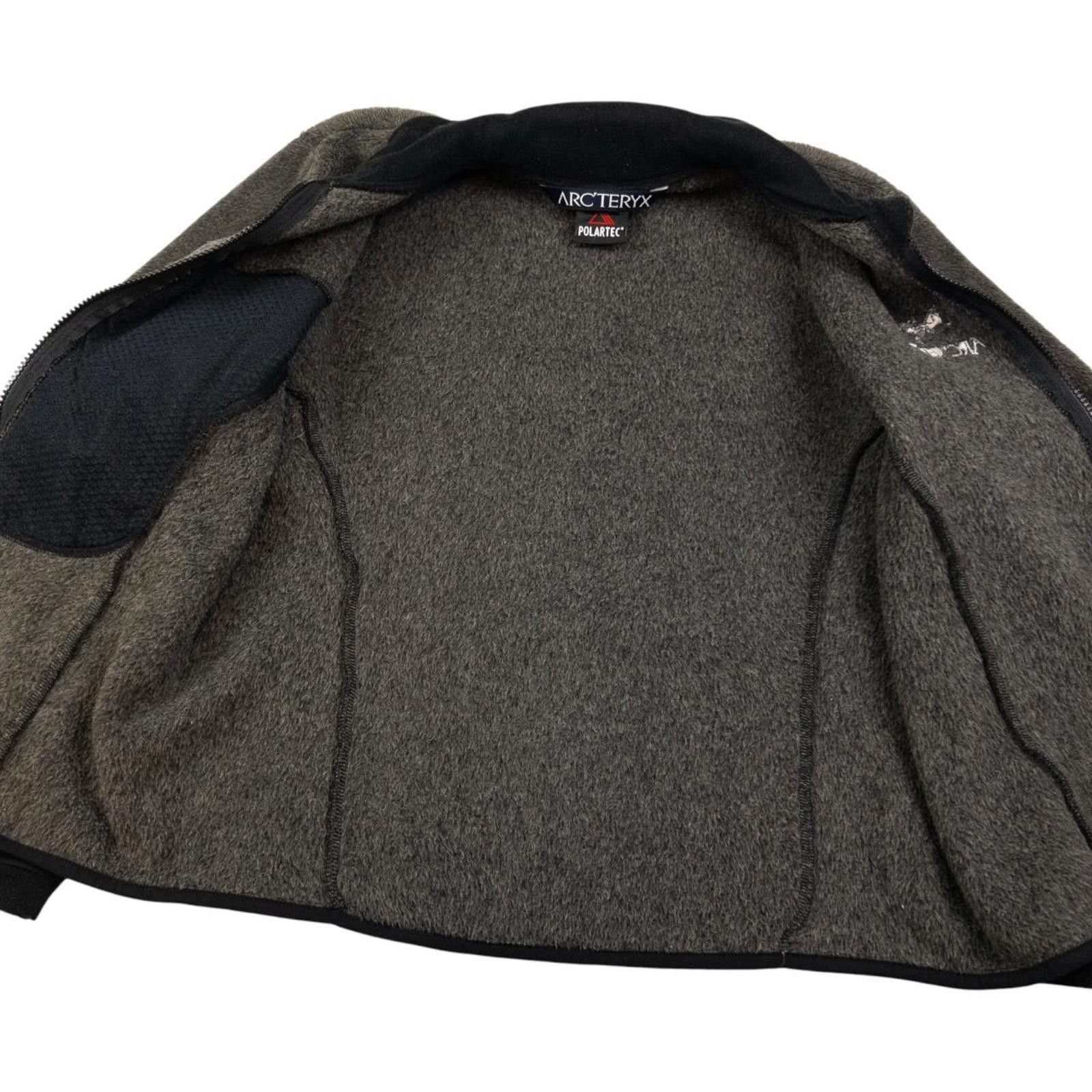 Arc'teryx Vintage Arcteryx Zip Up Fleece Jacket Womens Size S Size S / US 4 / IT 40 - 5 Thumbnail