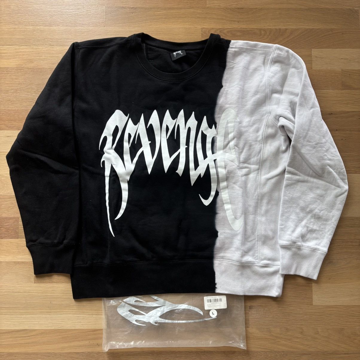 Revenge Revenge Half & Half Split Crewneck Size US L / EU 52-54 / 3 - 1 Thumbnail