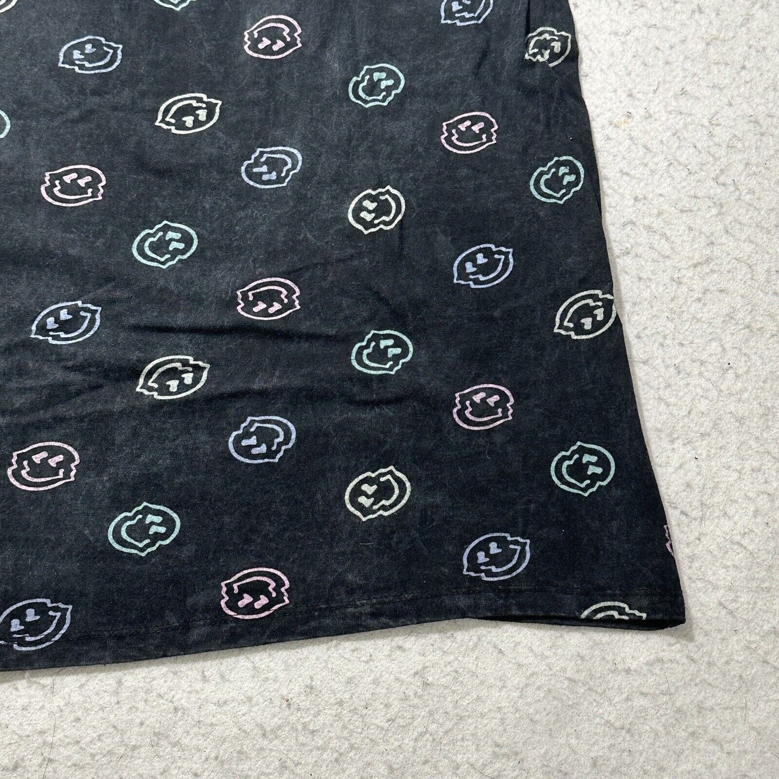Other Attitude Not Include 3X Black Smiley Face Graphic T-Shirt Size 3XL / US 20-22 - 12 Thumbnail