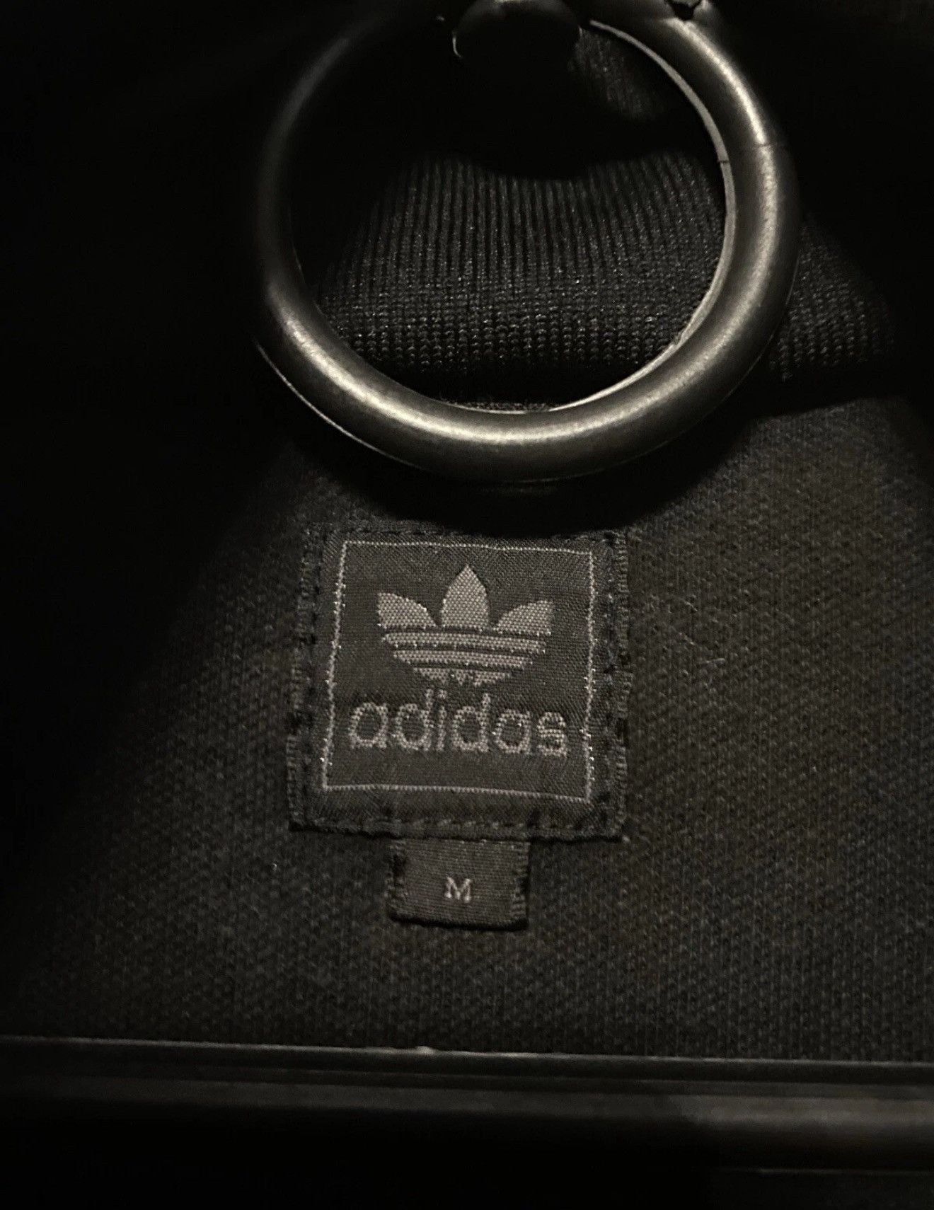 Adidas Vintage Adidas All Black Zip Sz M Size US M / EU 48-50 / 2 - 3 Thumbnail