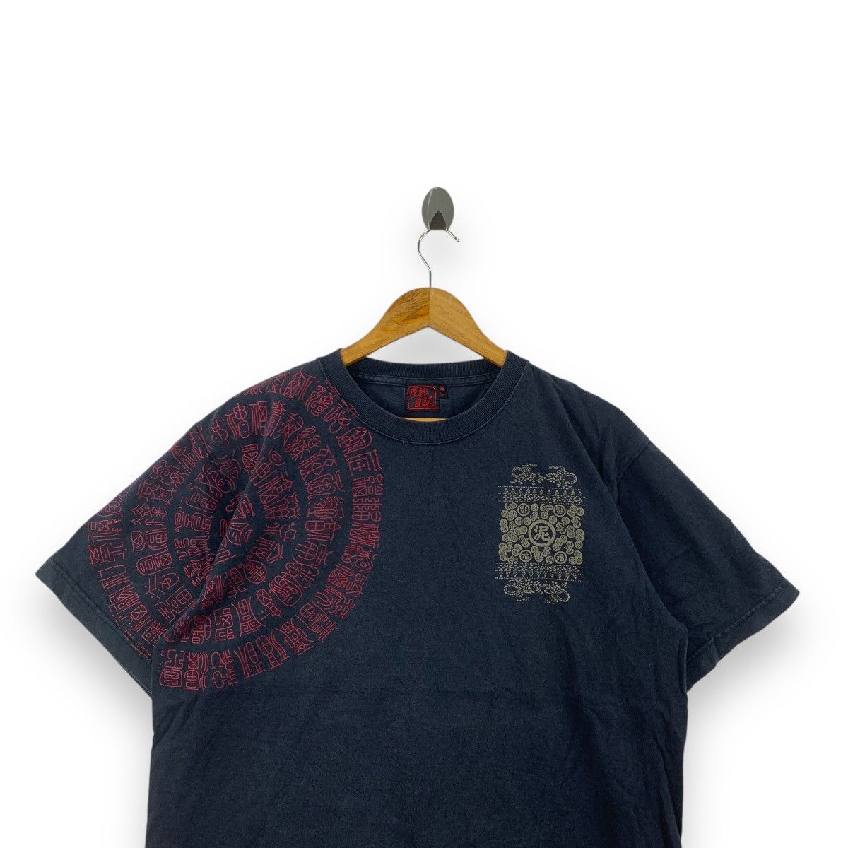 Japanese Brand Vintage JAPAN TRADITIONAL KARAKURI Goddess Dragon Tee Shirt Size US XL / EU 56 / 4 - 4 Thumbnail