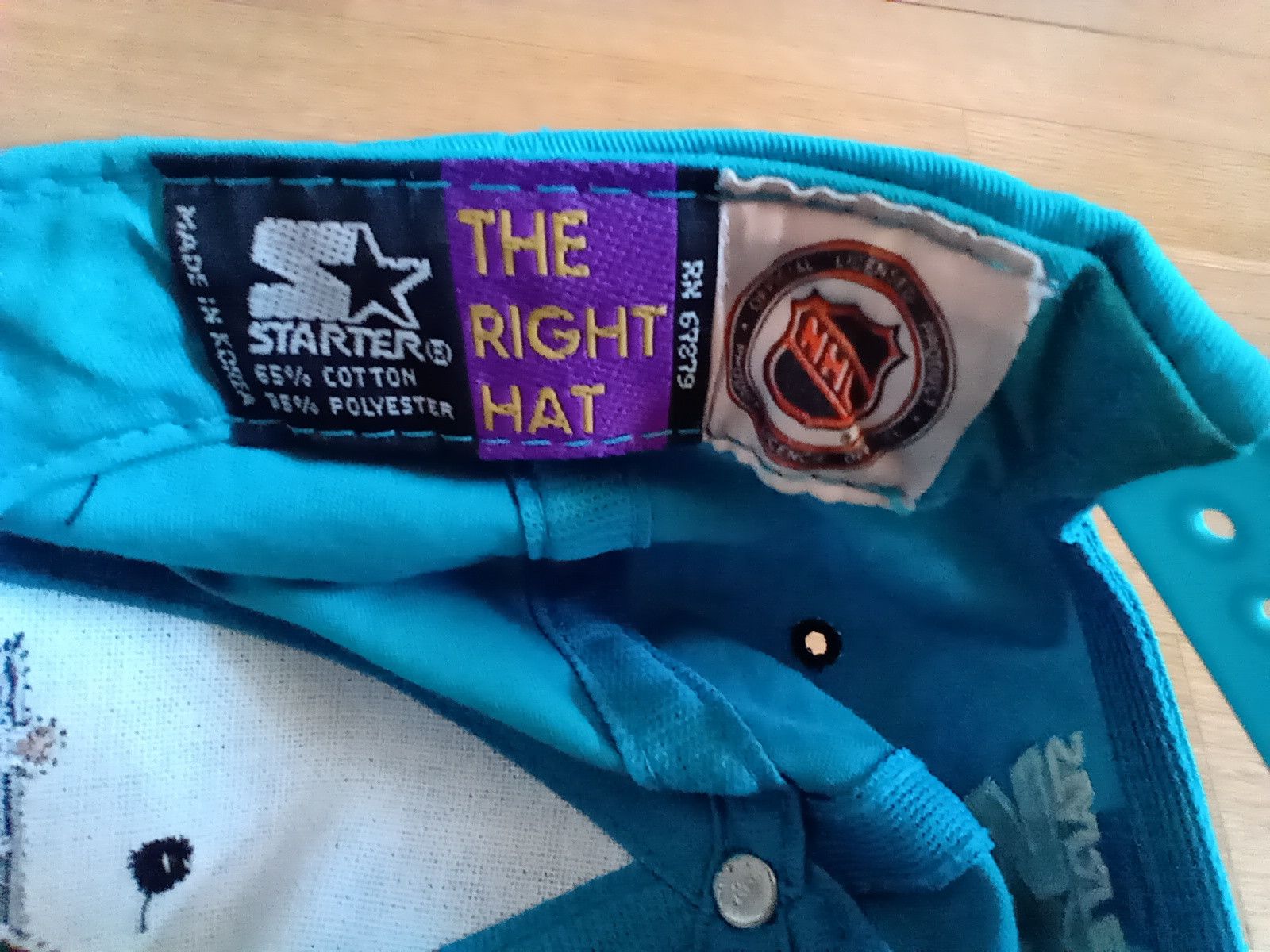NHL × Starter × Vintage San Jose Sharks Vintage Starter Snapback Cap The Right Hat Size ONE SIZE - 3 Thumbnail