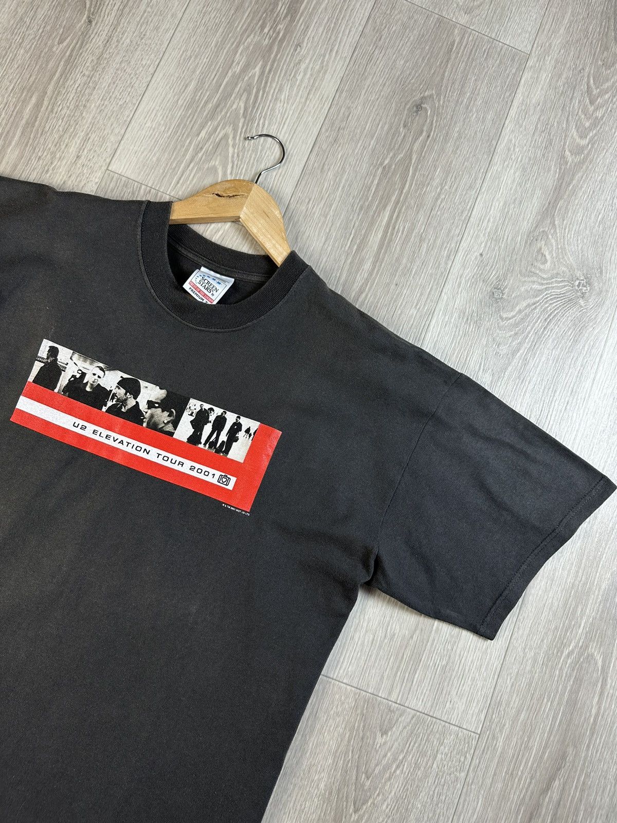 Band Tees × Vintage Vintage 2001 U2 Elevation Tour Band T-Shirt Size XL Size US XL / EU 56 / 4 - 2 Thumbnail