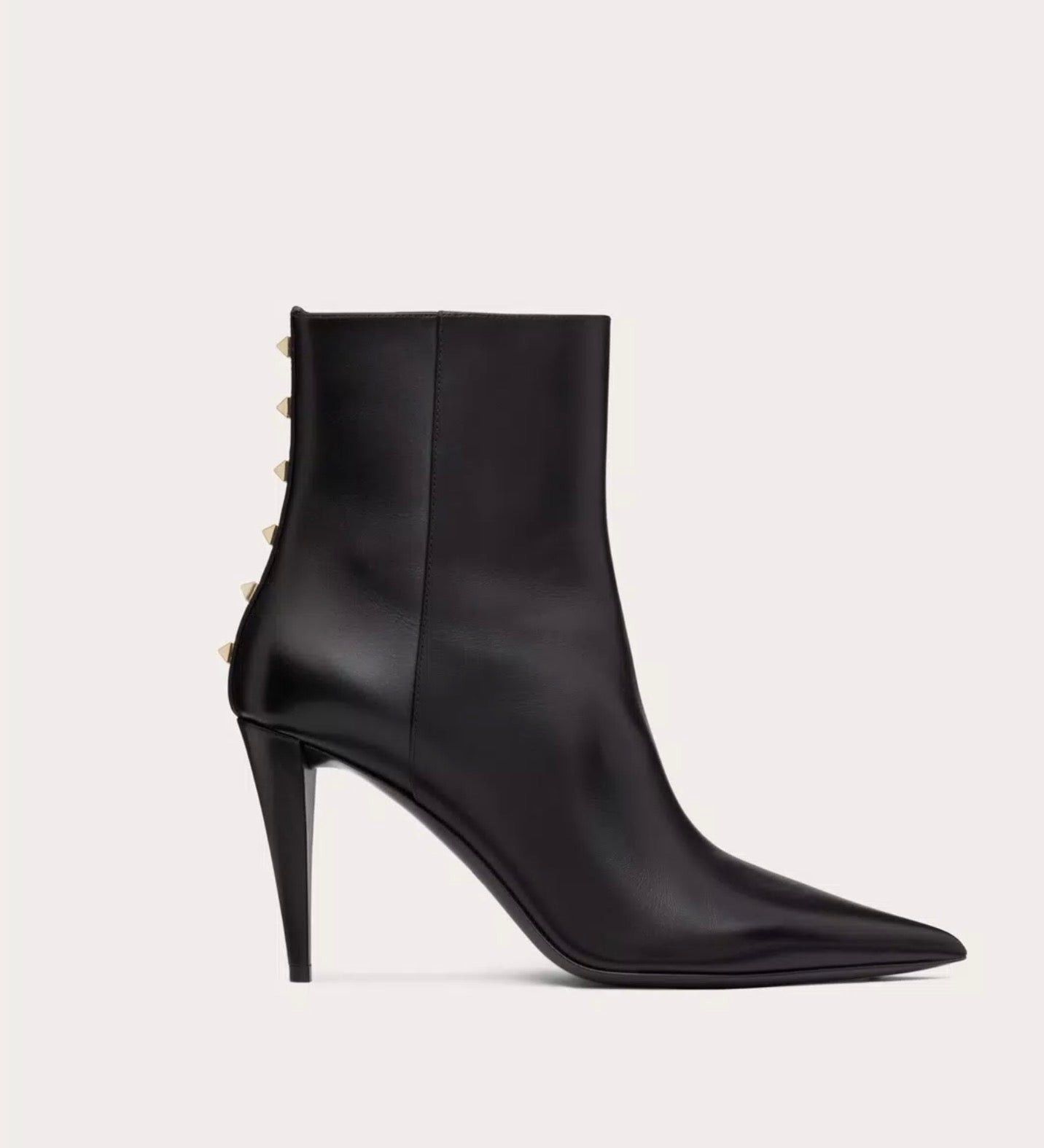 Valentino Valentino Rockstud Ankle Boots SIZE 38.5 Size ONE SIZE - 1 Thumbnail