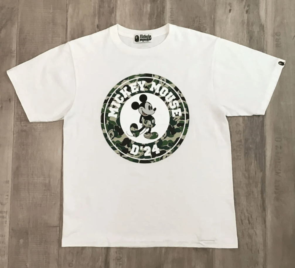 Disney × A BATHING APE Tシャツ ミッキー D24 A BATHING APE® と Disney が “Mickey Mouse” コラボを発表 | Hypebeast.JP