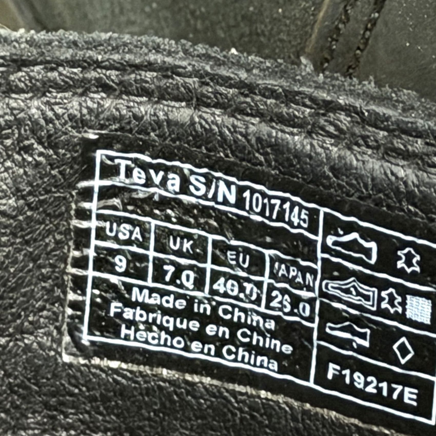 Teva Teva De La Vina Dos Waterproof Boots Side Zip Womens Size 9 Bison Black Size US 9 / IT 39 - 4 Thumbnail