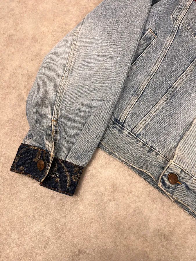 Katharine Hamnett London 1980s Katherine Hamnett Blue Denim Floral Jacket with Red Velvet Size US M / EU 48-50 / 2 - 6 Thumbnail