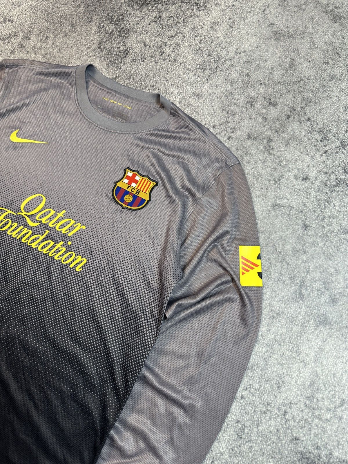 Nike Vintage Nike F.C.Barcelona Soccer Long Jersey Blokecore M Size US M / EU 48-50 / 2 - 3 Thumbnail